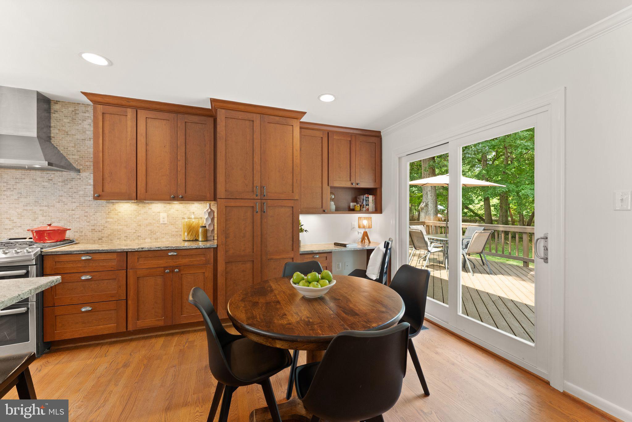 STRATTON WOODS - Residential