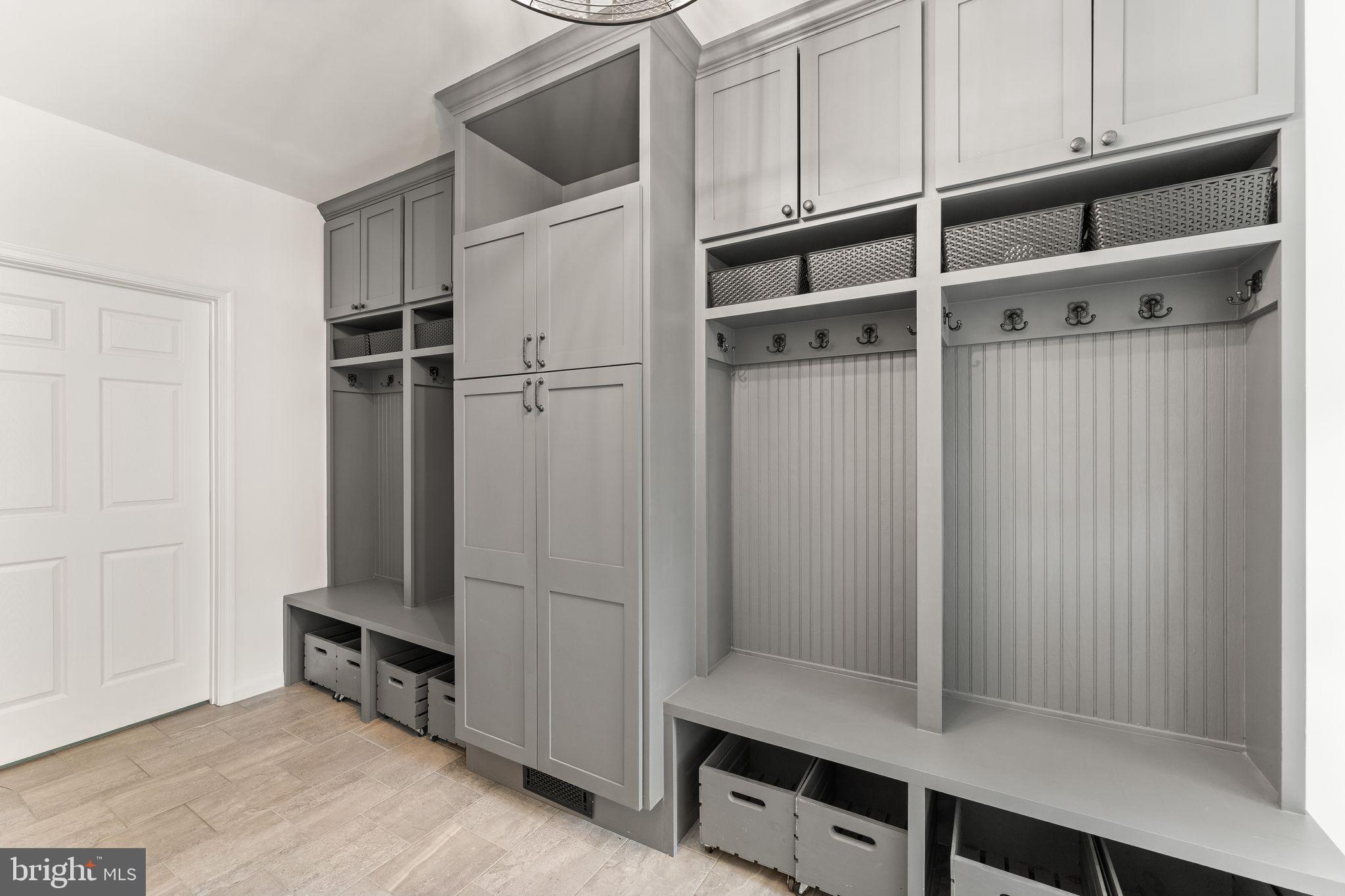 STRATTON WOODS - Residential