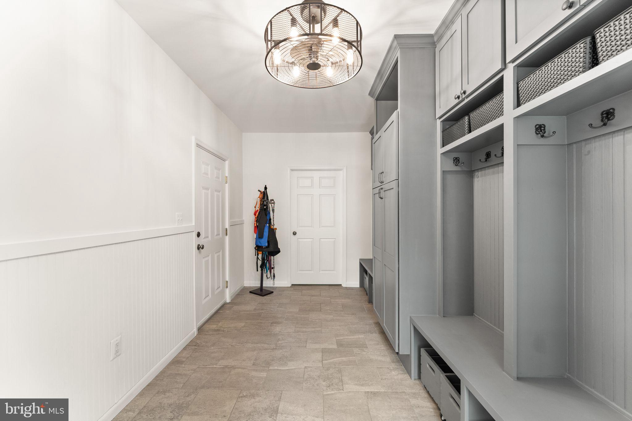 STRATTON WOODS - Residential
