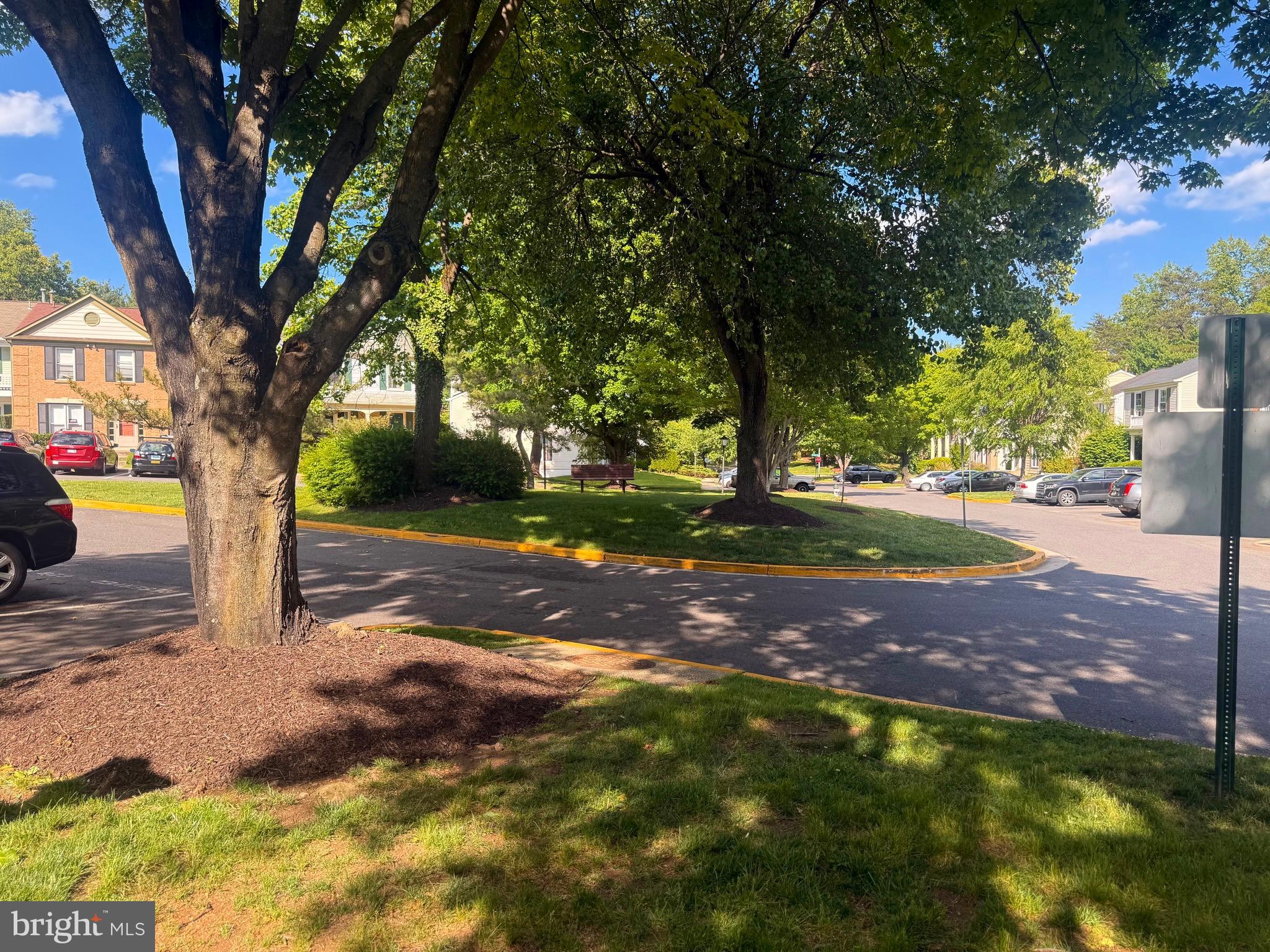 DUMONT OAKS - Residential Lease
