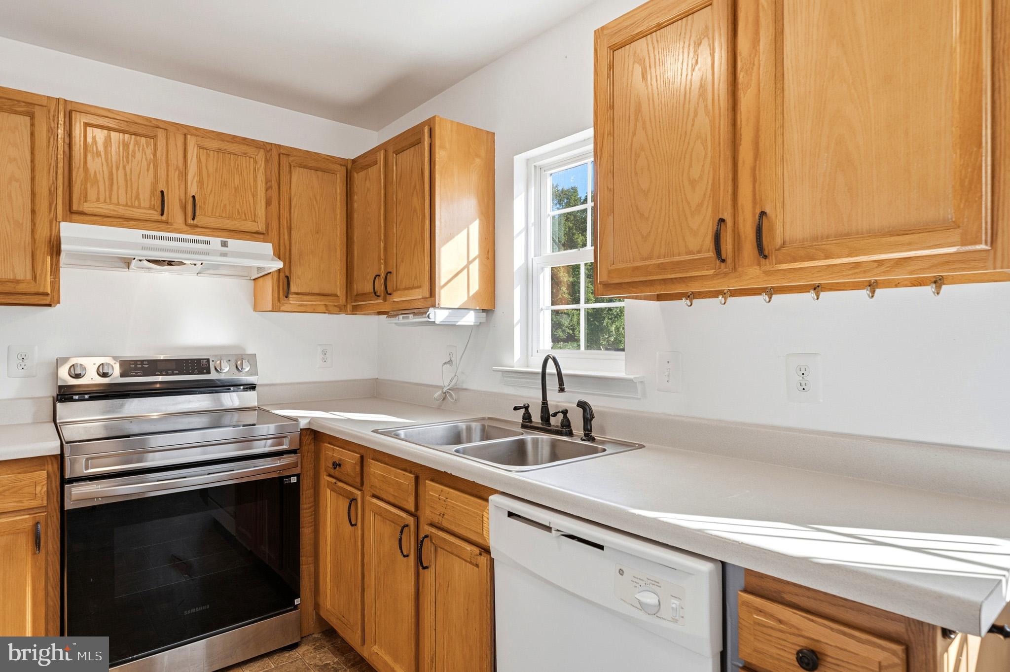 HUNTING CREEK - Residential