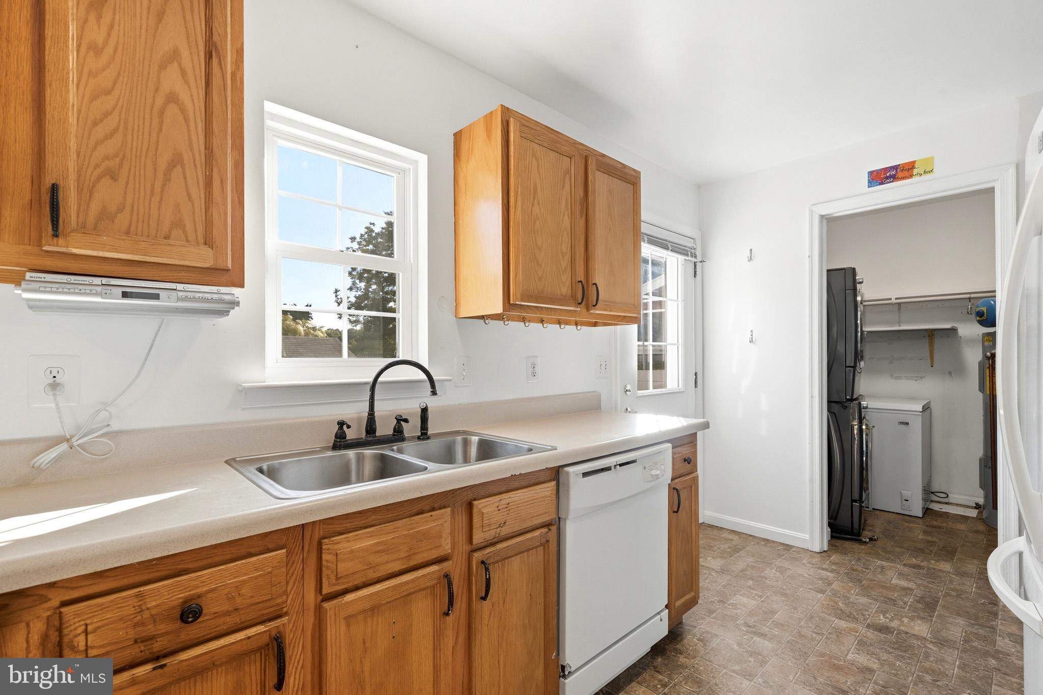 HUNTING CREEK - Residential