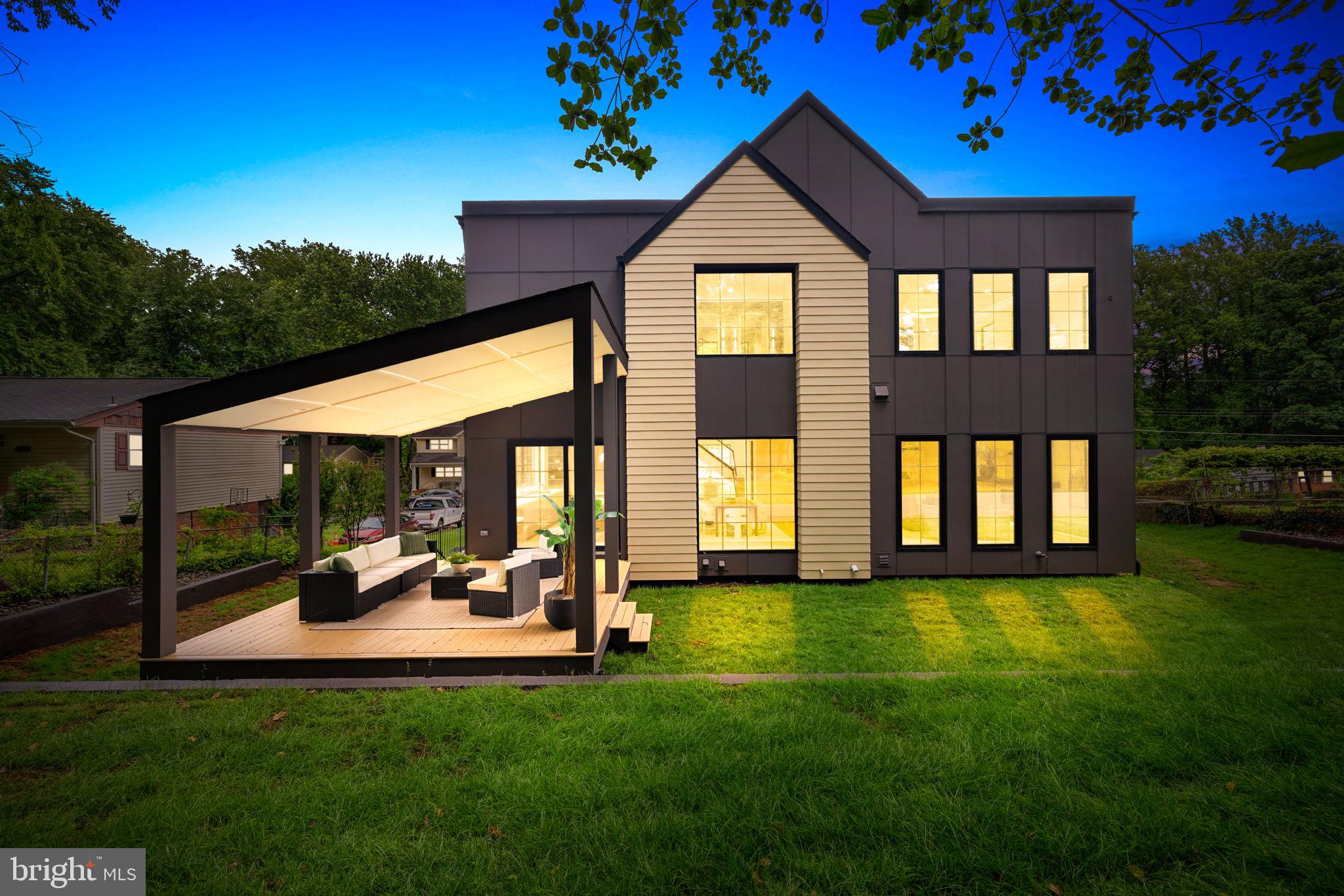 VIENNA WOODS - Residential