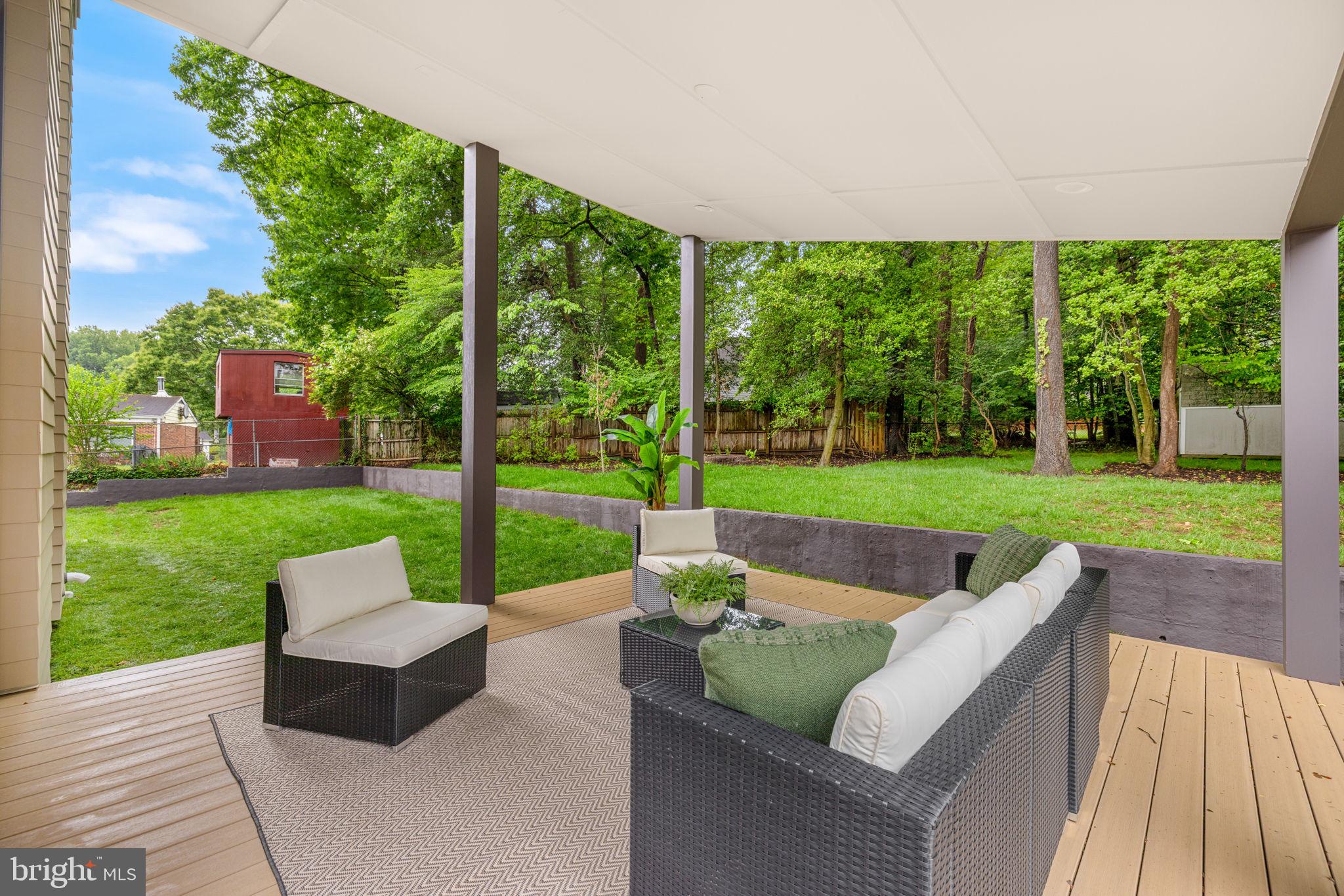 VIENNA WOODS - Residential