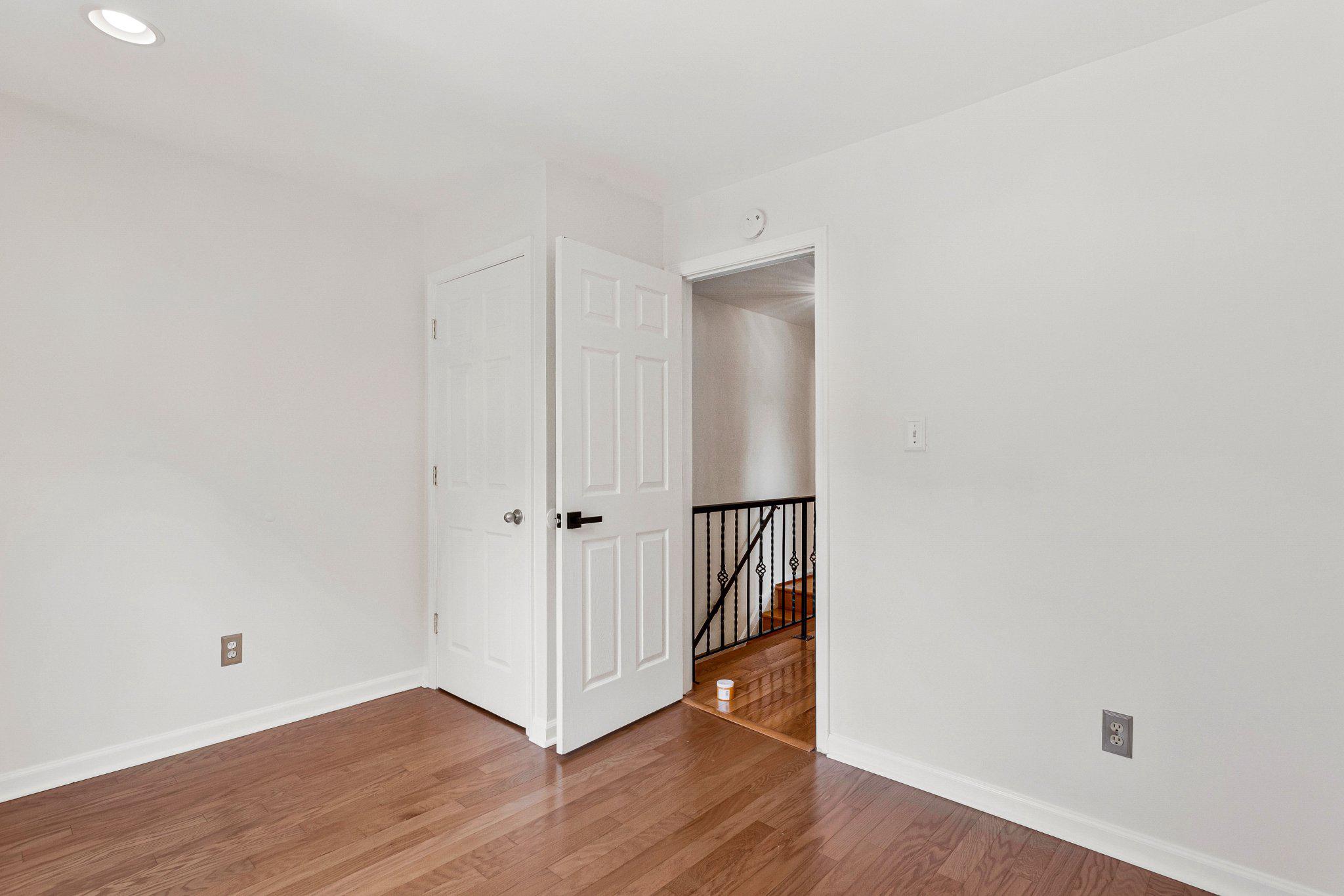 MITCHELLVILLE TOWNHOUSES - Residential