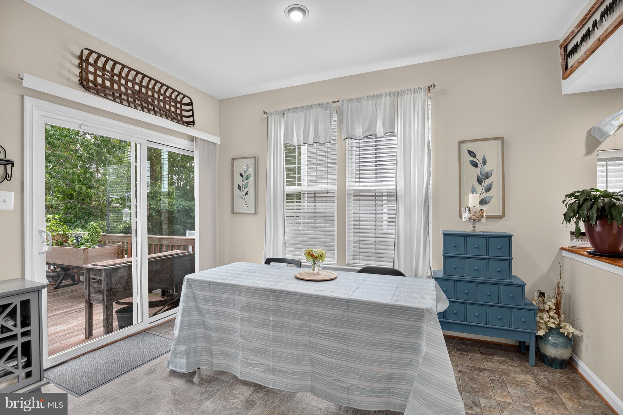 CLEMENTS WOODS - Residential