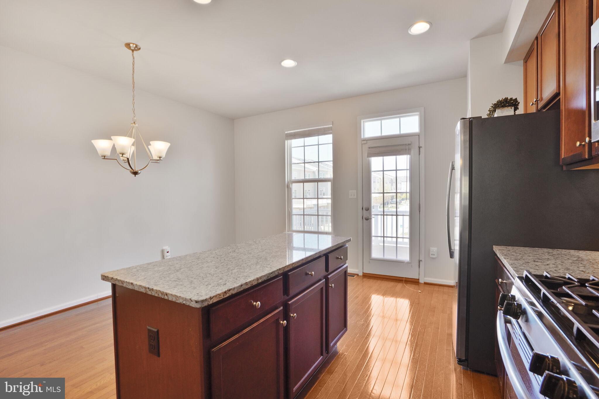 FEATHERSTONE STATION CONDOMINIUMS - Residential Lease