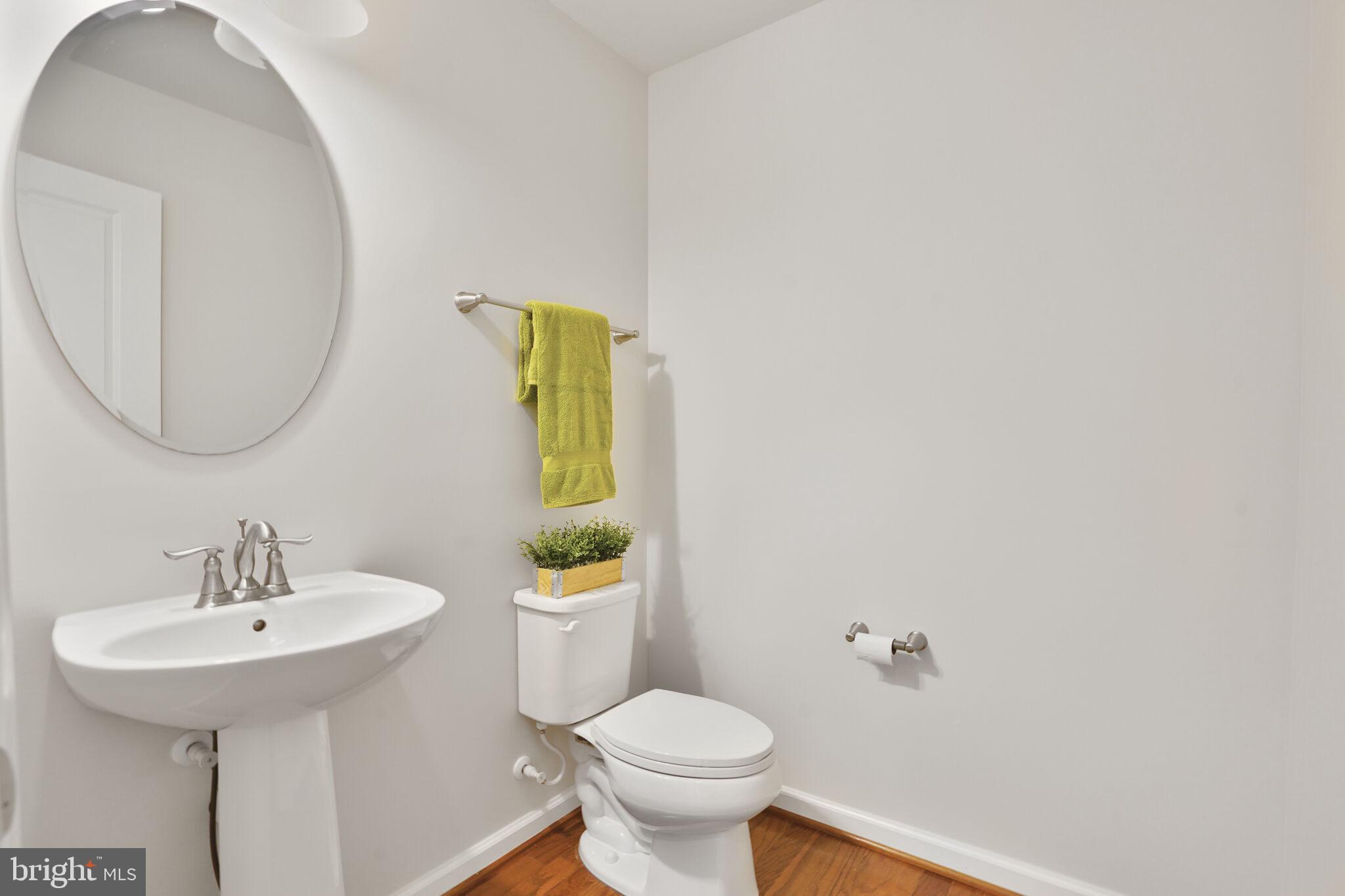 FEATHERSTONE STATION CONDOMINIUMS - Residential Lease