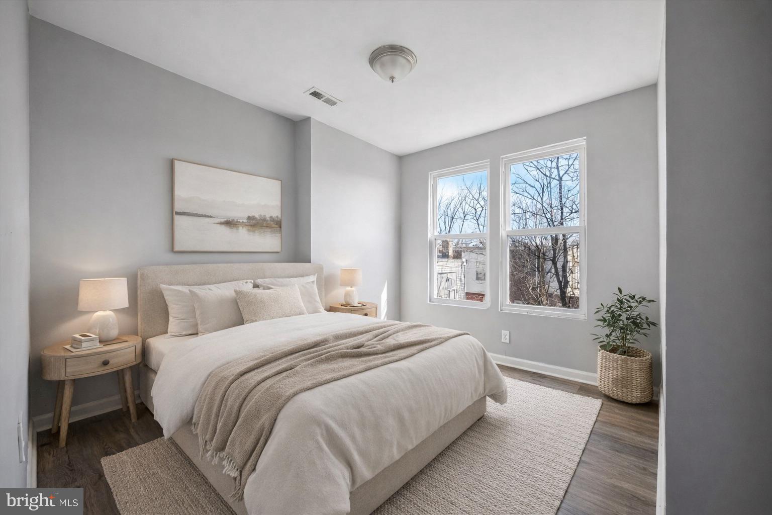 LOGAN - Residential