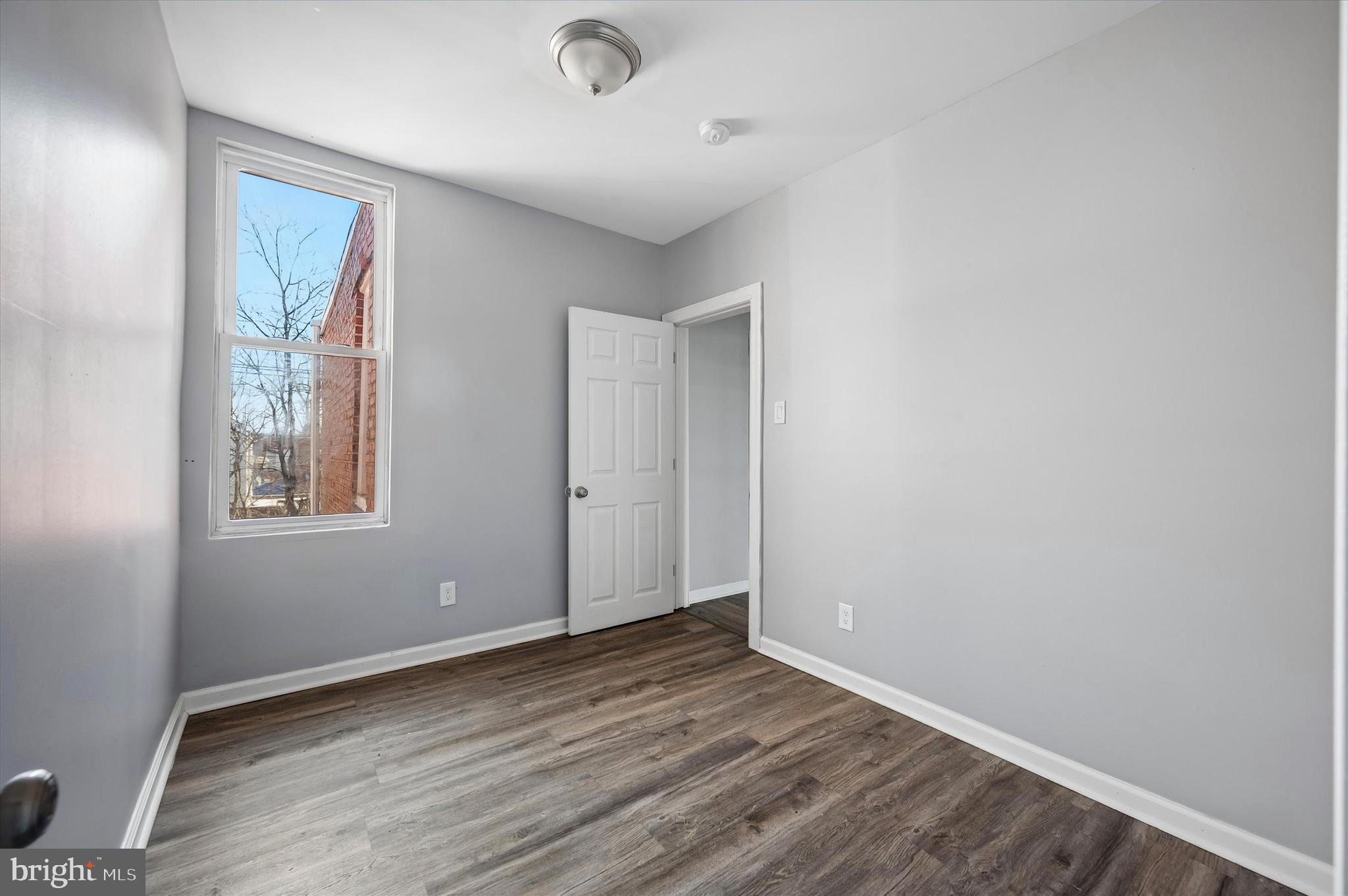 LOGAN - Residential