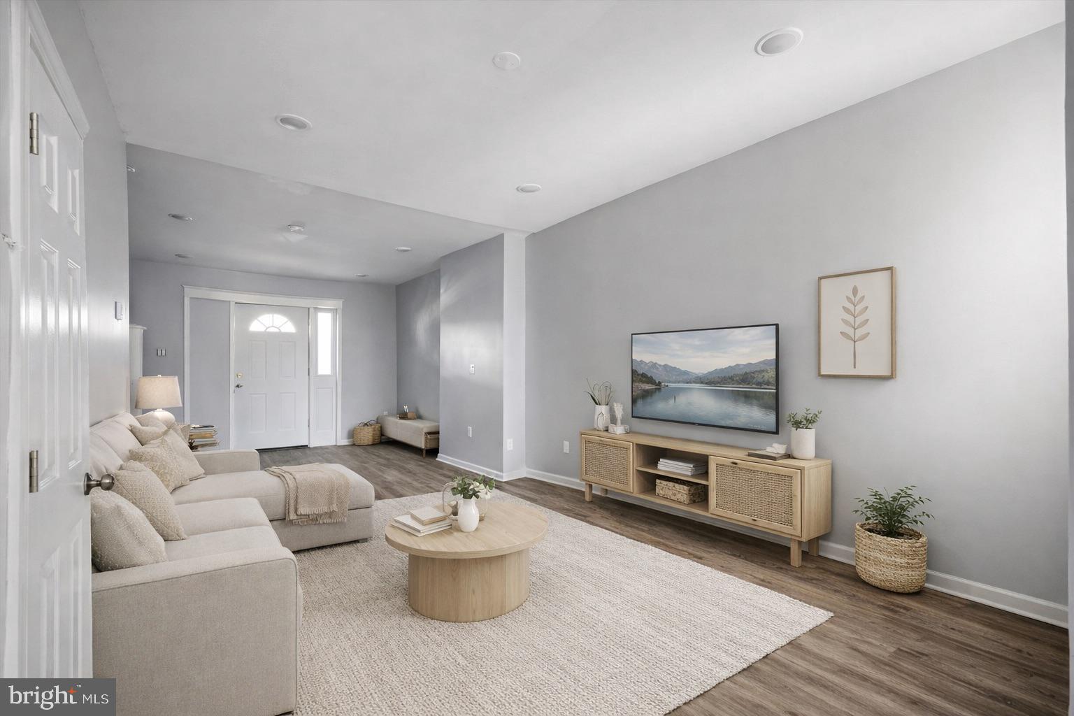 LOGAN - Residential