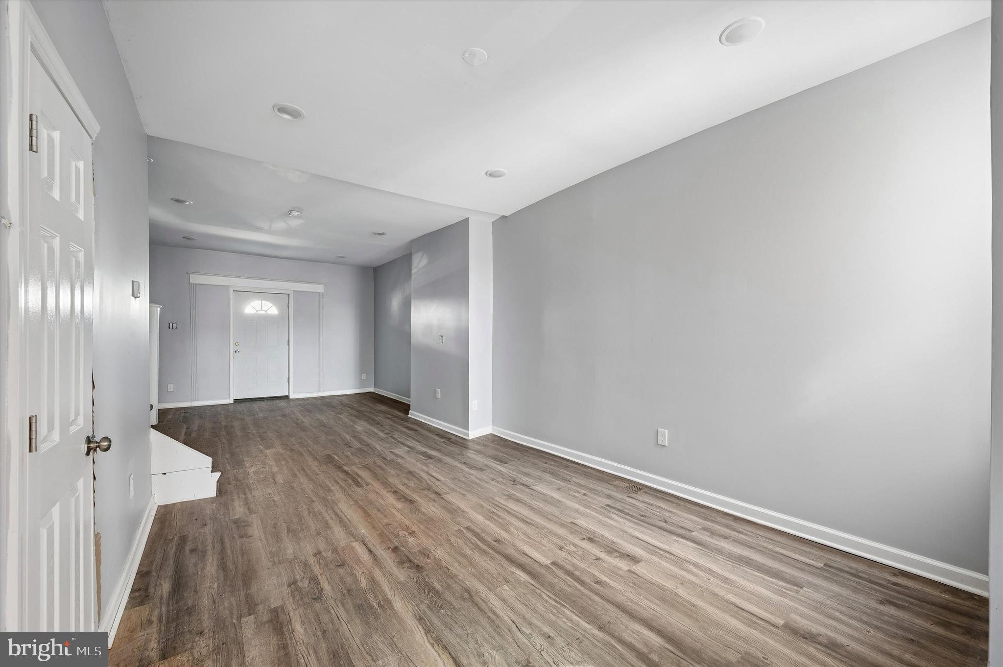 LOGAN - Residential