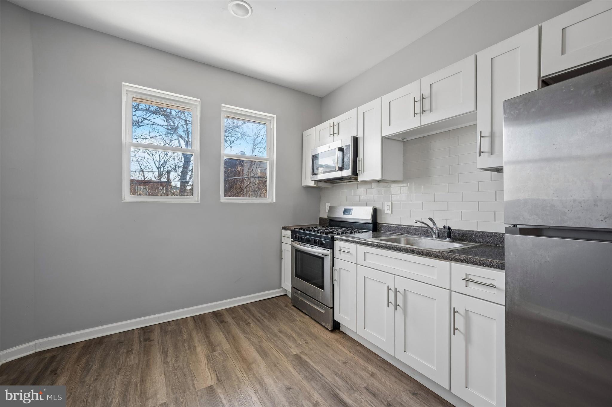 LOGAN - Residential