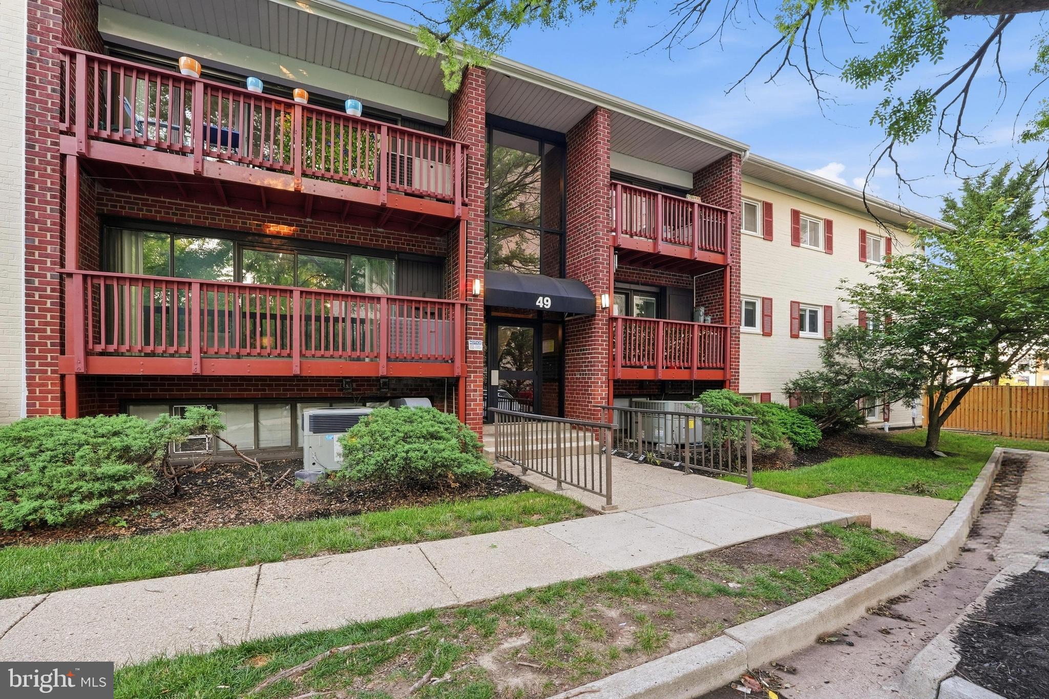 Welcome to Seminary Walk, a hidden gem just west of Old Town Alexandria and south of Del Ray, offering easy access to the best of Alexandria City living. This well-maintained unit features a quiet non-through street location, an updated kitchen, formal dining area, spacious living room, private balcony, and the rare benefit of three bedrooms. The kitchen includes maple cabinetry, under-cabinet lighting, granite countertops, stainless steel appliances, and a gas range. The living area opens to the balcony - perfect for morning coffee or relaxing evenings. The primary suite offers a walk-in closet and ensuite bath, while two additional bedrooms provide flexible space for guests, a home office, or gym. Recent updates include new bathroom vanities and freshly glazed tubs (2024), LG dryer (2024), Whirlpool refrigerator (2024), windows and sliding doors (2021), Bosch dishwasher (2021), LG washer (2020), updated light fixtures, and fresh paint (2024). Community amenities include extra storage, bike rooms, fitness center, and social events. Conveniently located near Angel Park, Alexandria Commons, Old Town, King St Metro, bike trails, and major commuter routes. A perfect blend of comfort, convenience, and location.