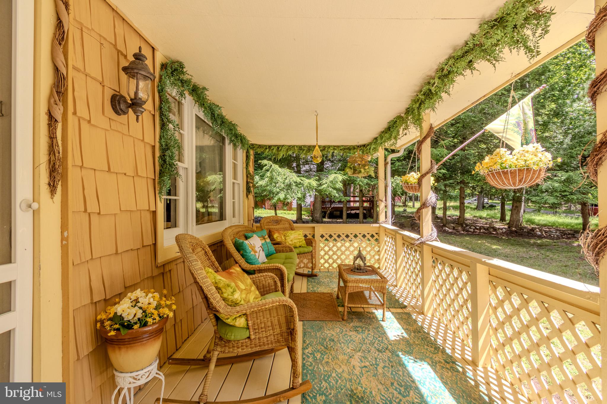 HICKORY HILLS - Residential