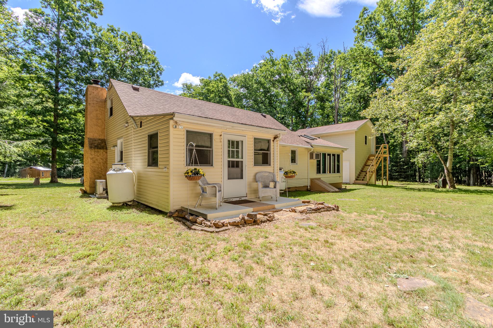 HICKORY HILLS - Residential