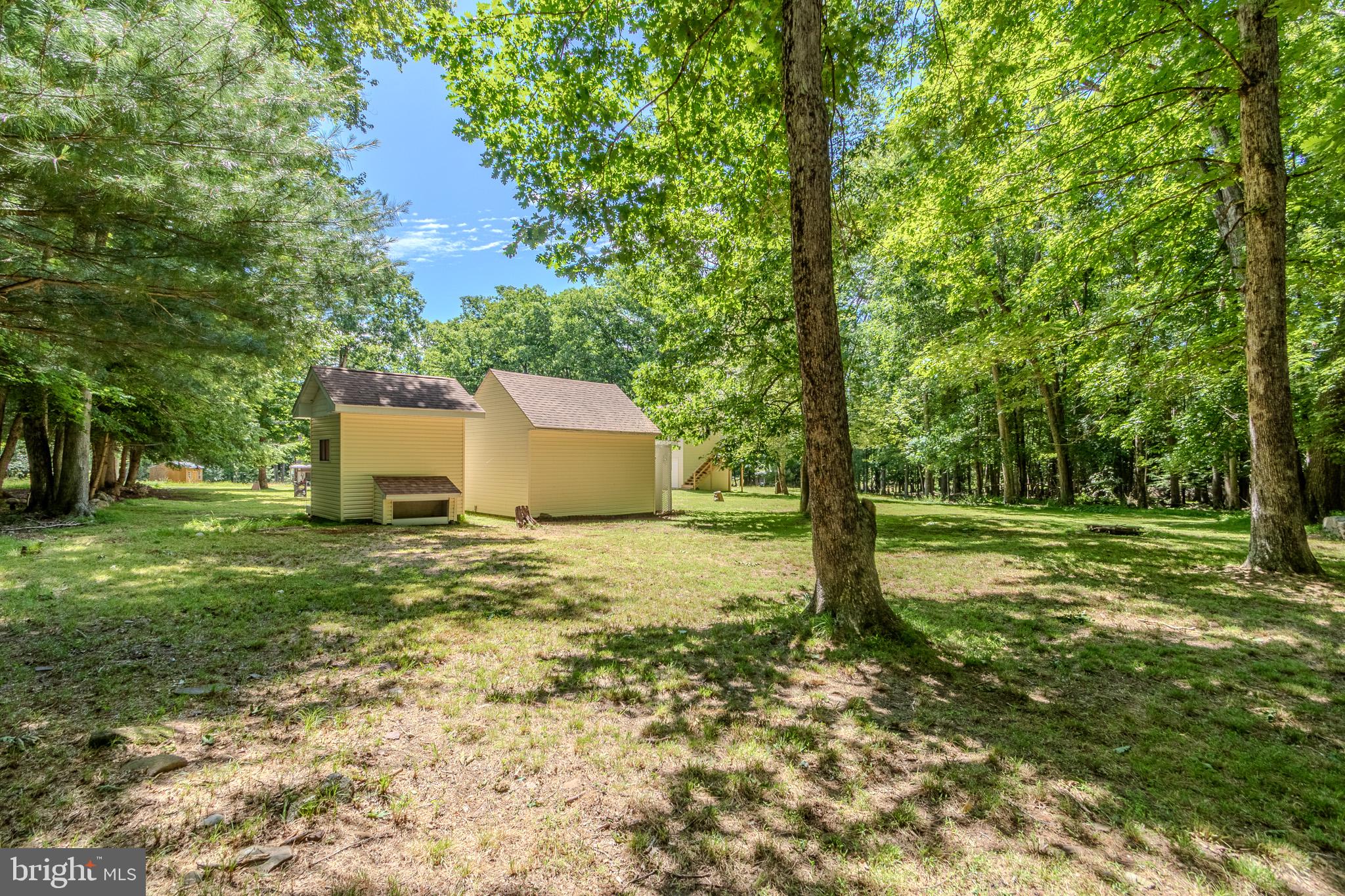 HICKORY HILLS - Residential