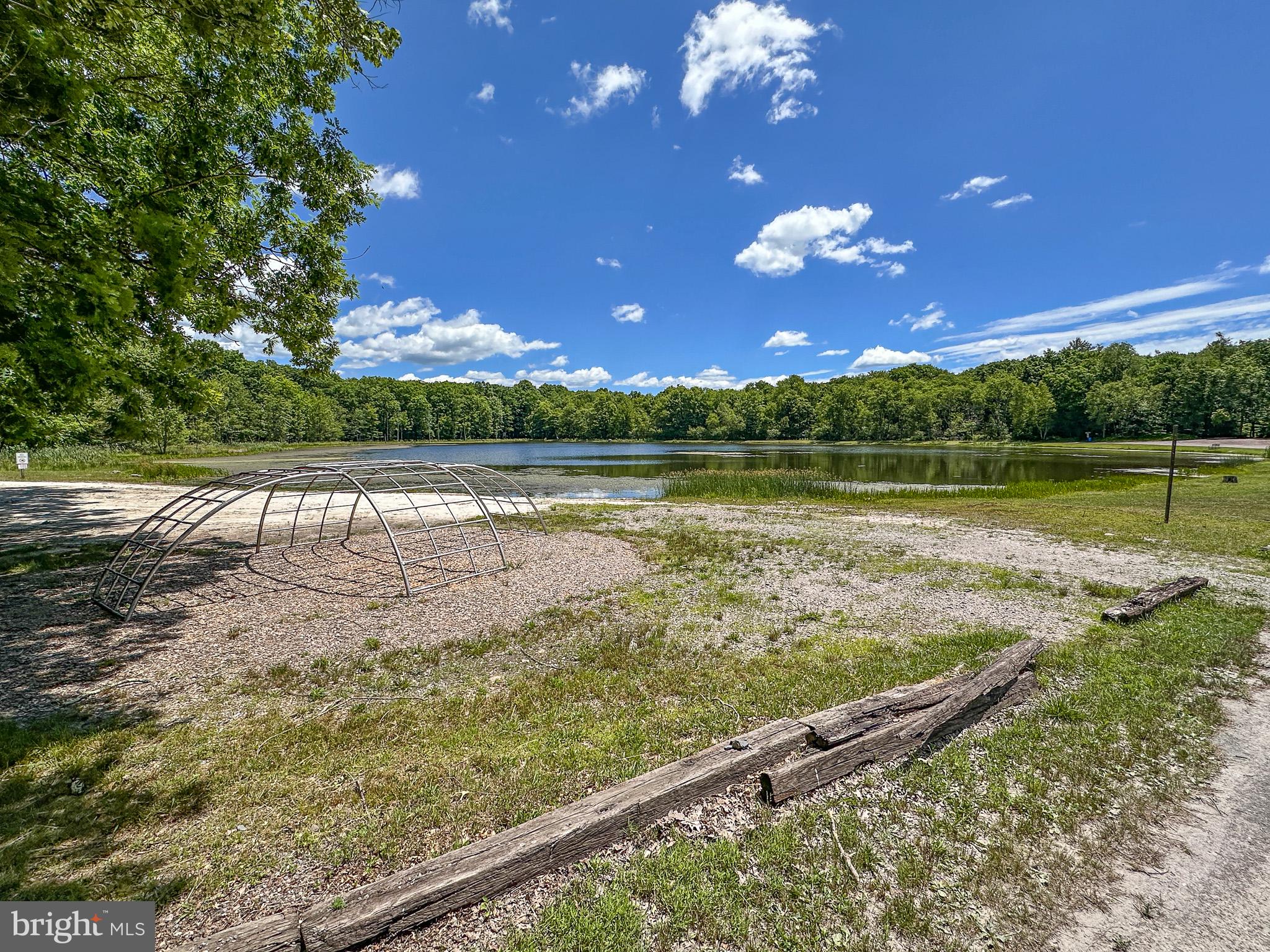 HICKORY HILLS - Residential
