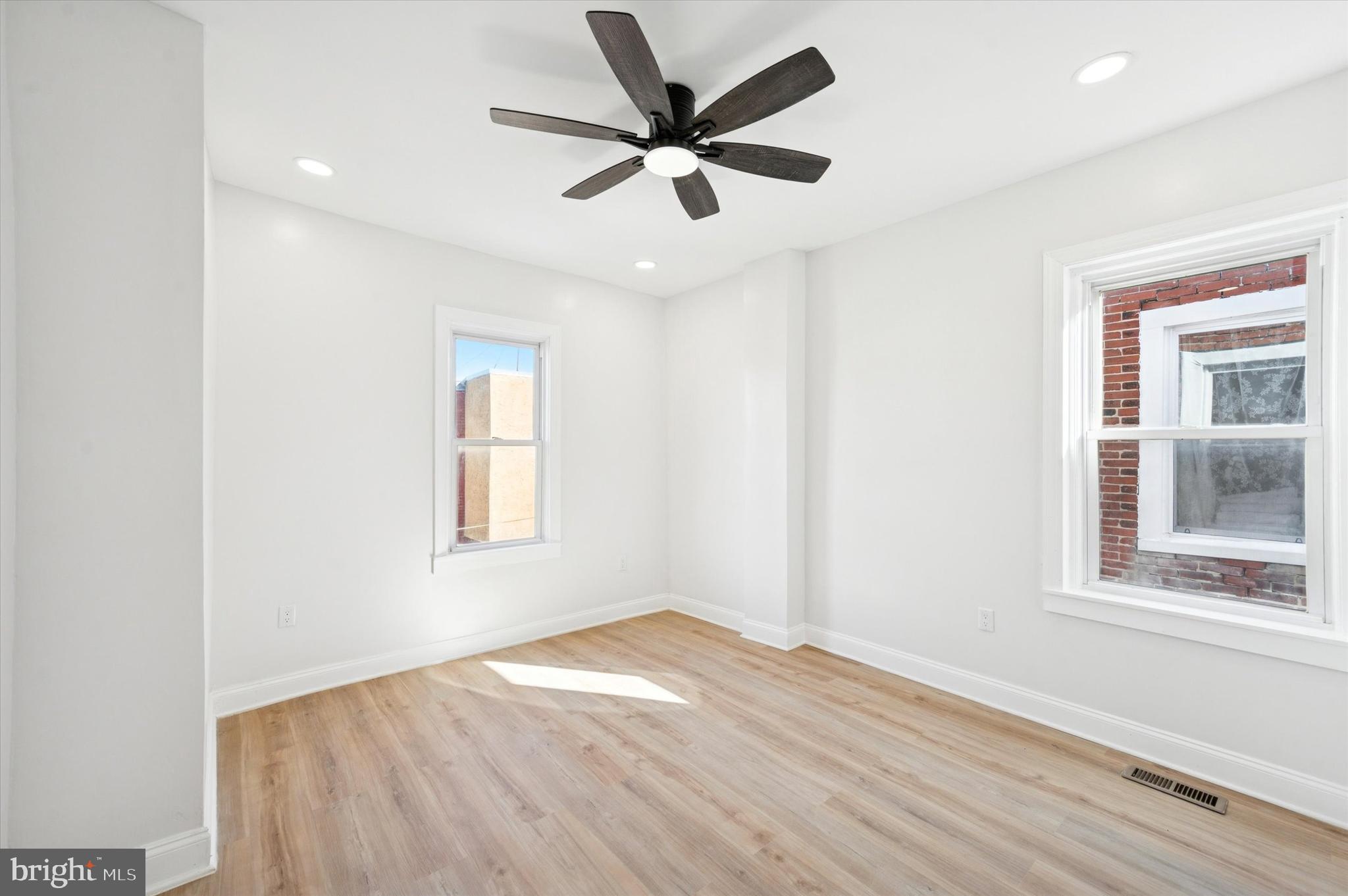 COBBS CREEK - Residential