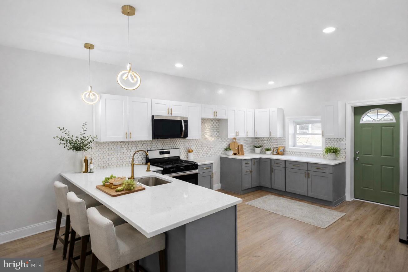 COBBS CREEK - Residential
