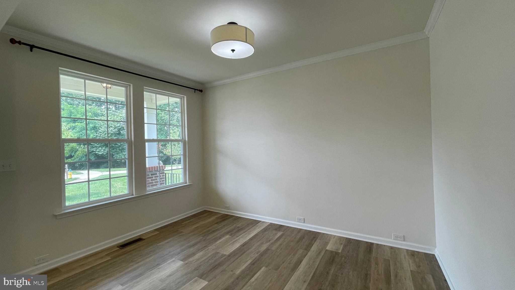 OAKS OF HIGHLAND HOMES - Residential Lease
