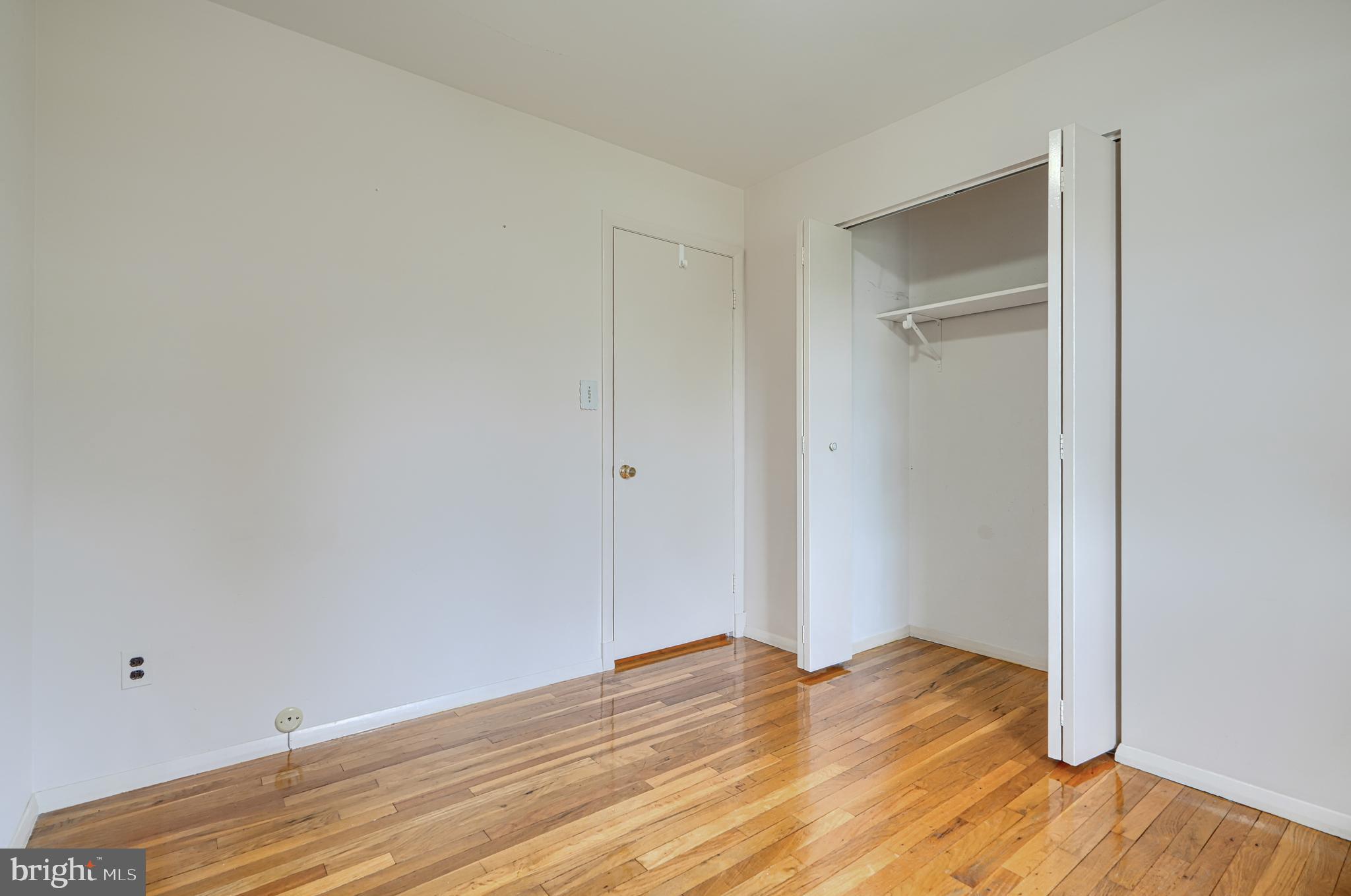 CHATSWORTH GROVE - Residential