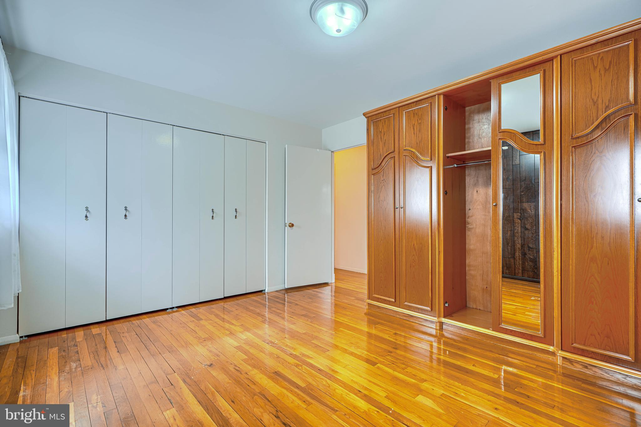 CHATSWORTH GROVE - Residential