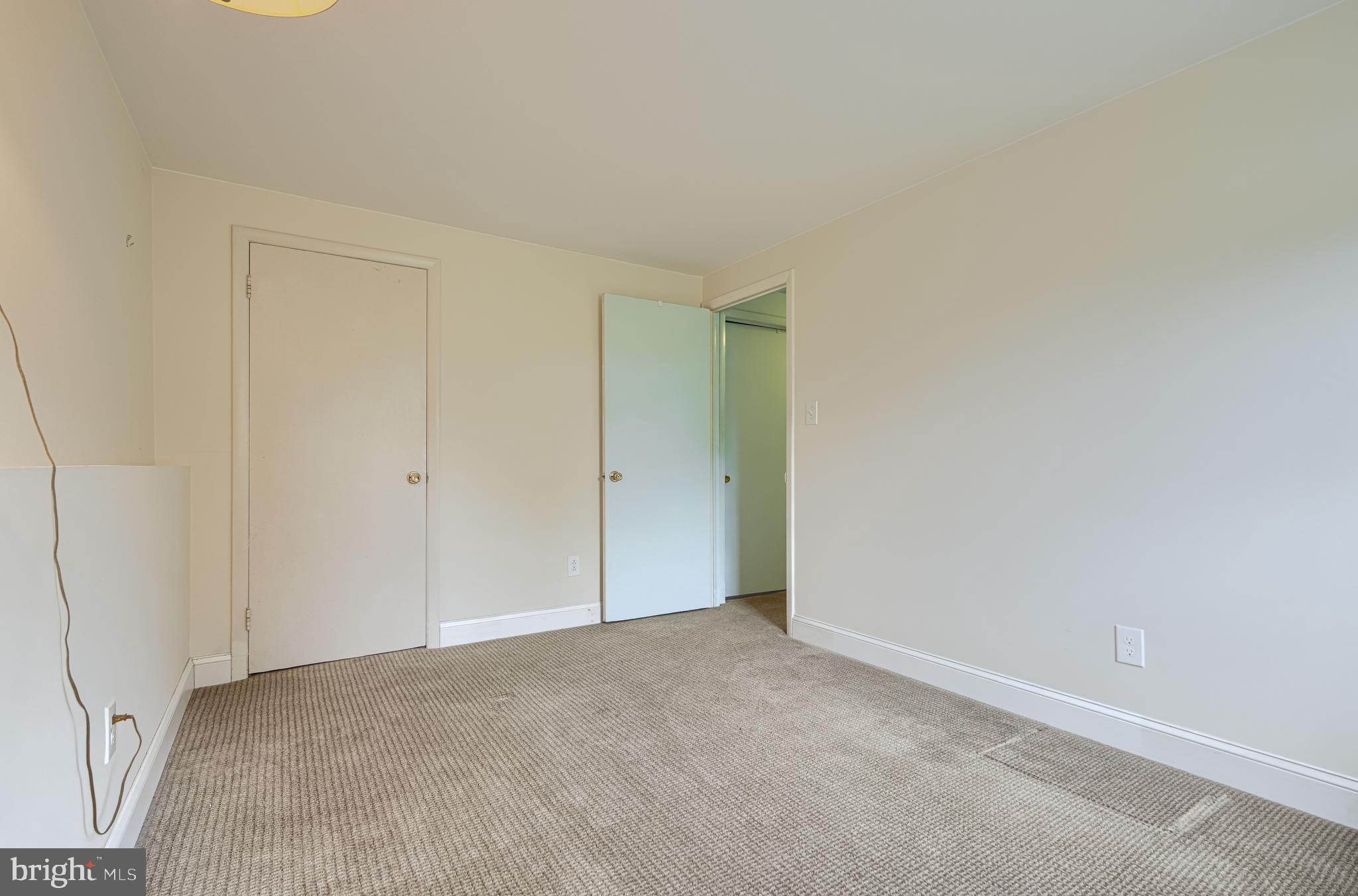 CHATSWORTH GROVE - Residential