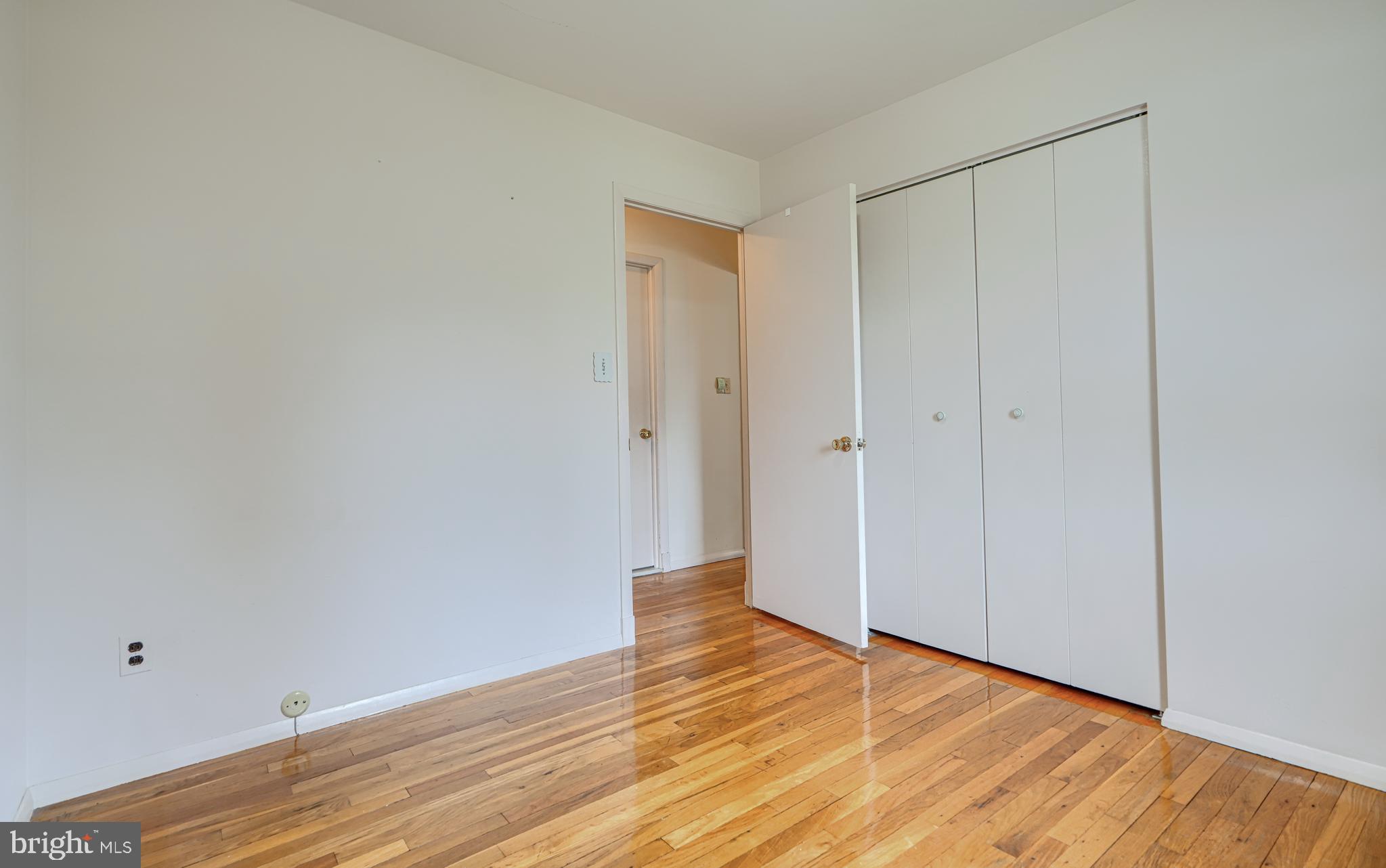 CHATSWORTH GROVE - Residential