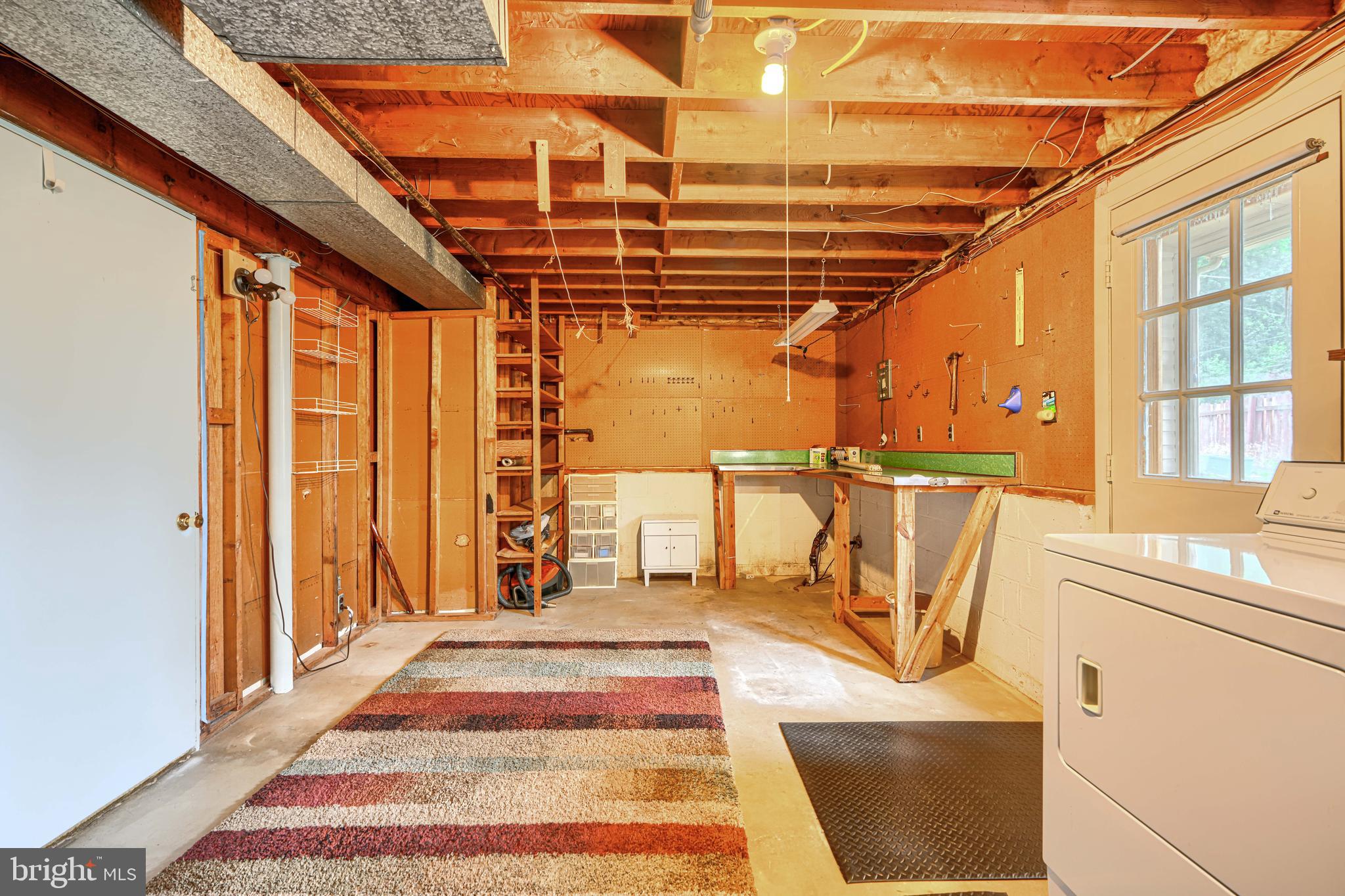 CHATSWORTH GROVE - Residential