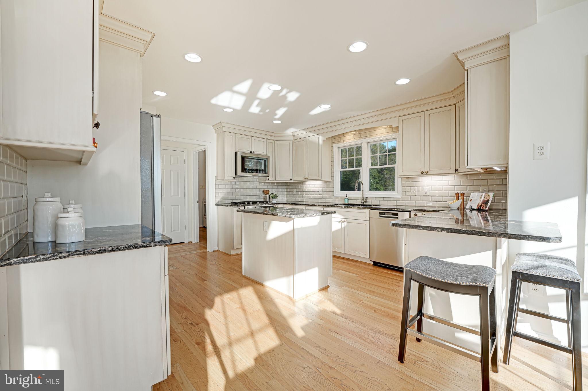 CASTLE WELSH FARMS - Residential