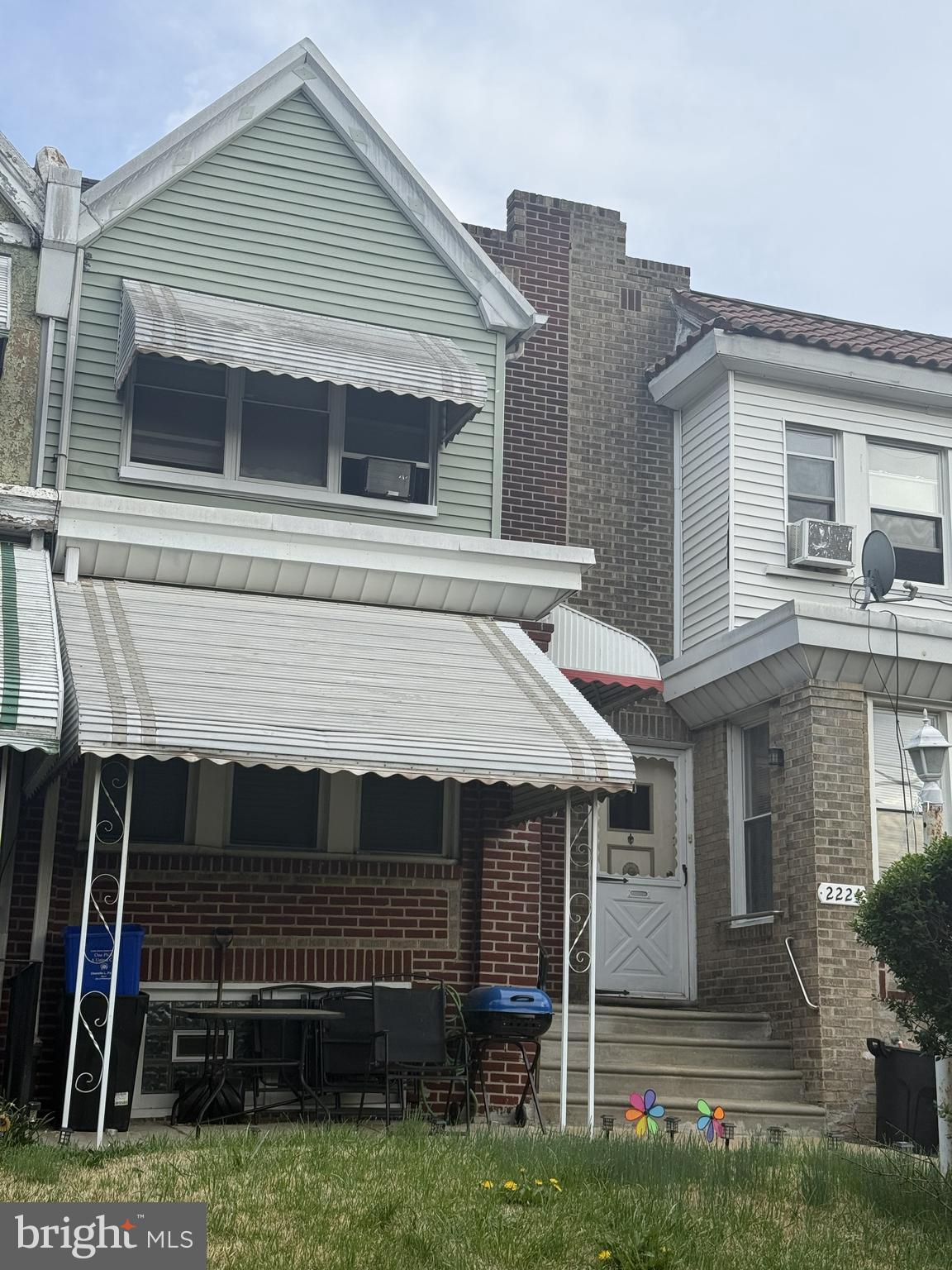 WEST OAK LANE - Residential