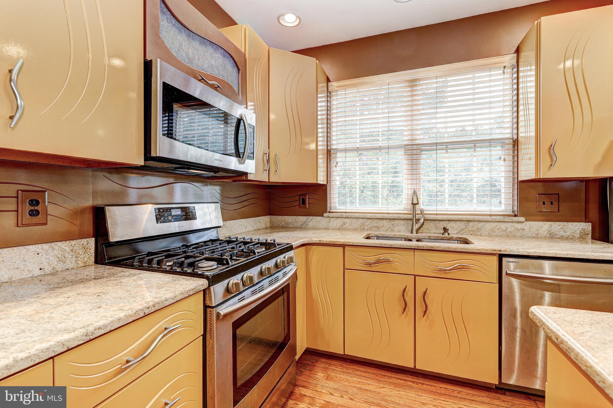 THE COOK - Residential
