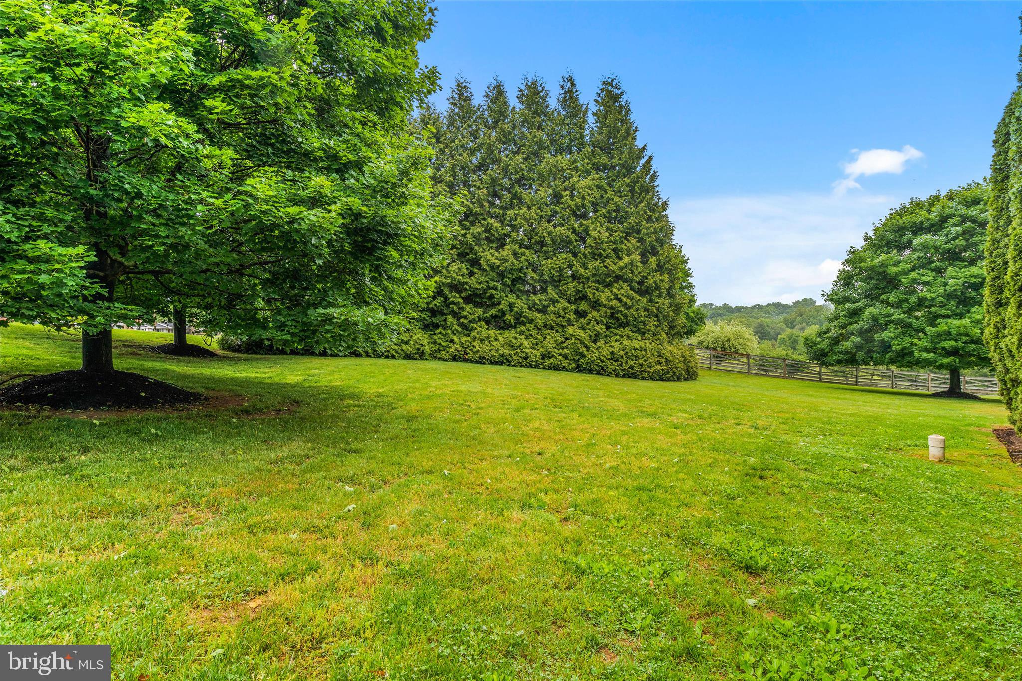 WOODFIELD ESTATES - Residential