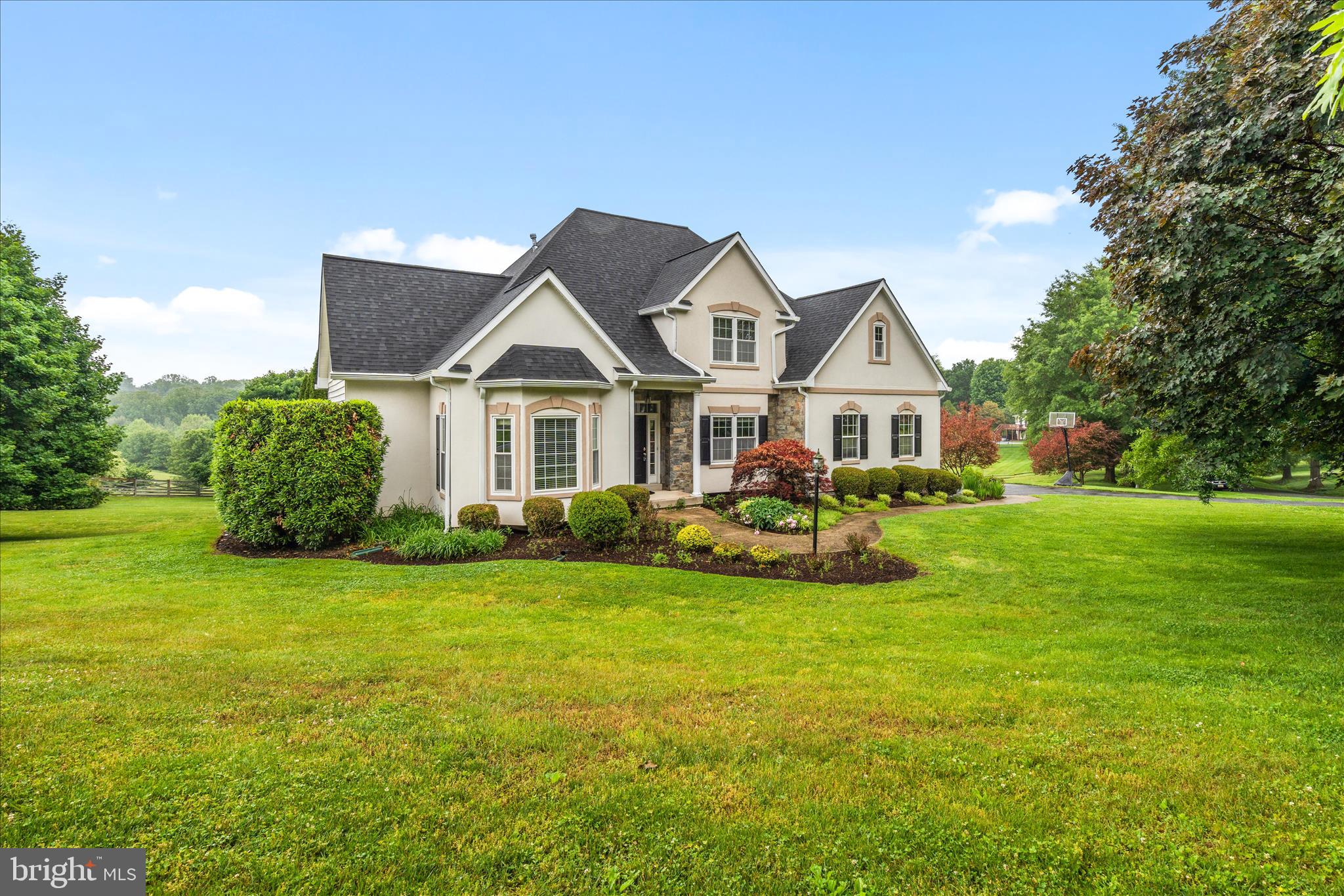 WOODFIELD ESTATES - Residential