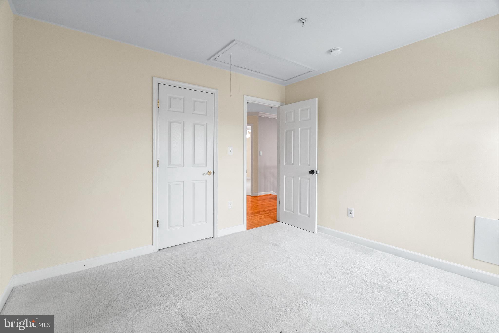 WOODFIELD ESTATES - Residential