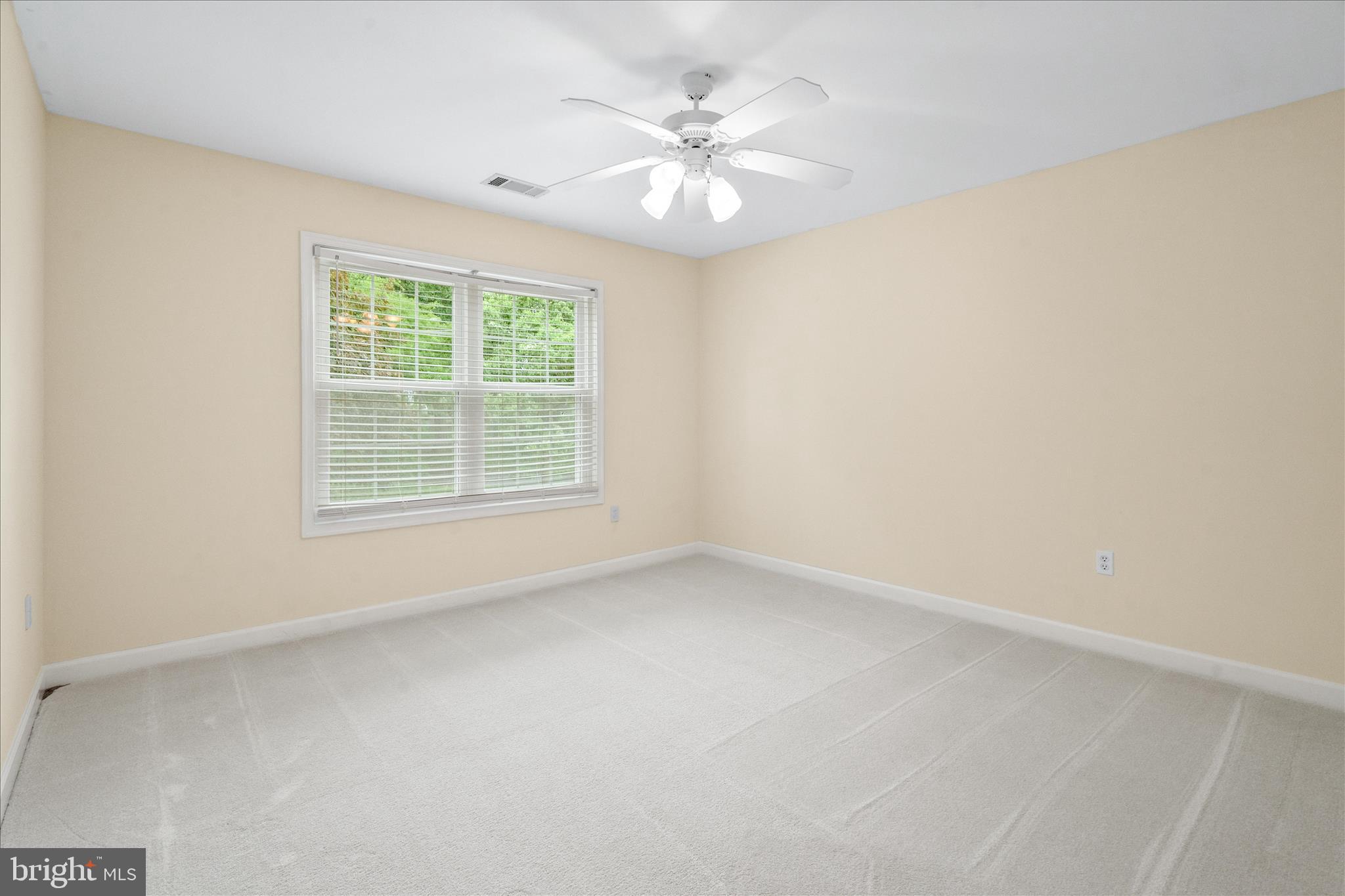 WOODFIELD ESTATES - Residential