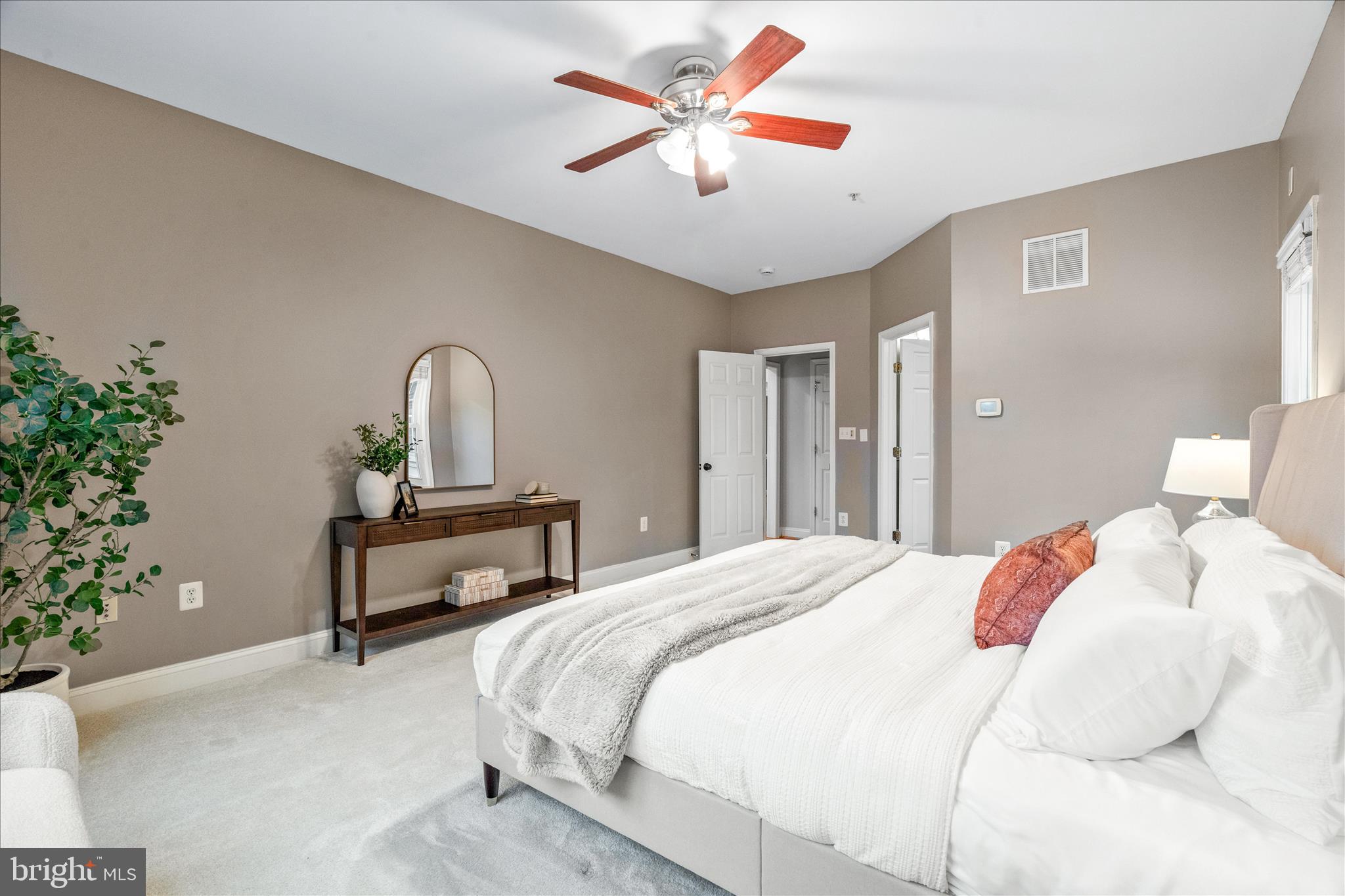 WOODFIELD ESTATES - Residential