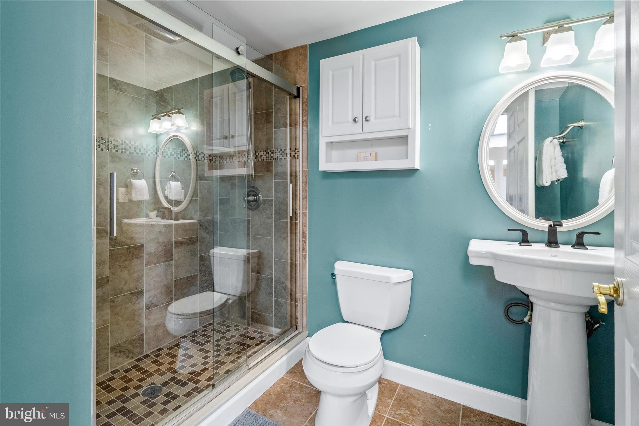 WOODFIELD ESTATES - Residential