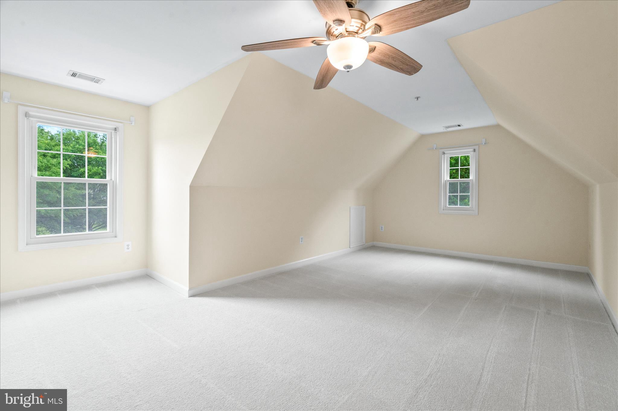 WOODFIELD ESTATES - Residential