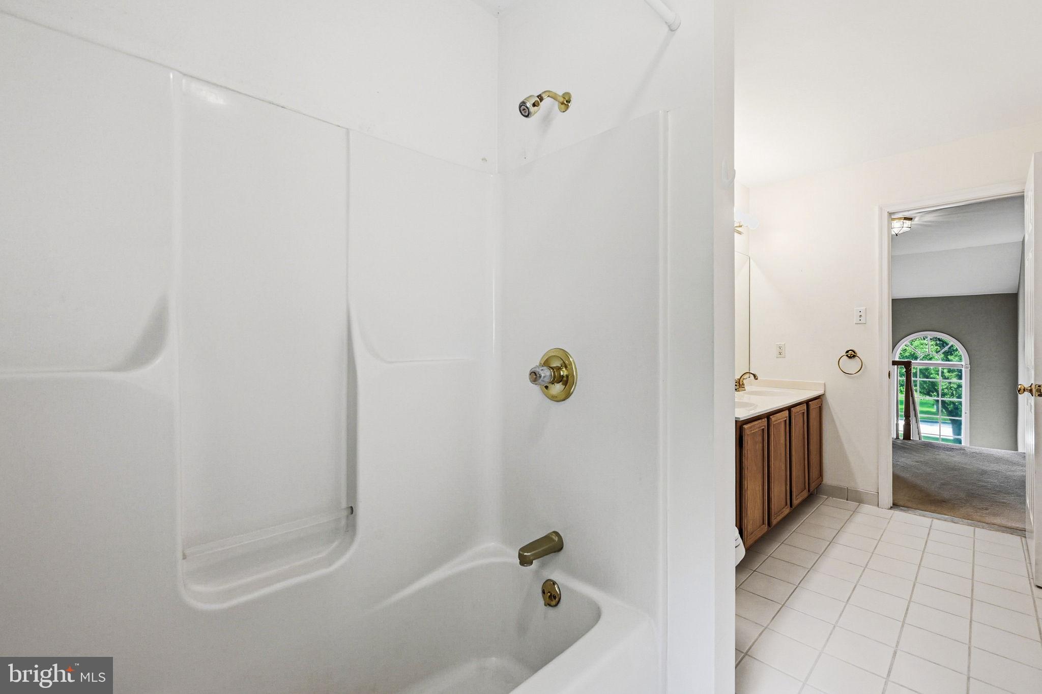 THE RIDINGS CHADDS - Residential