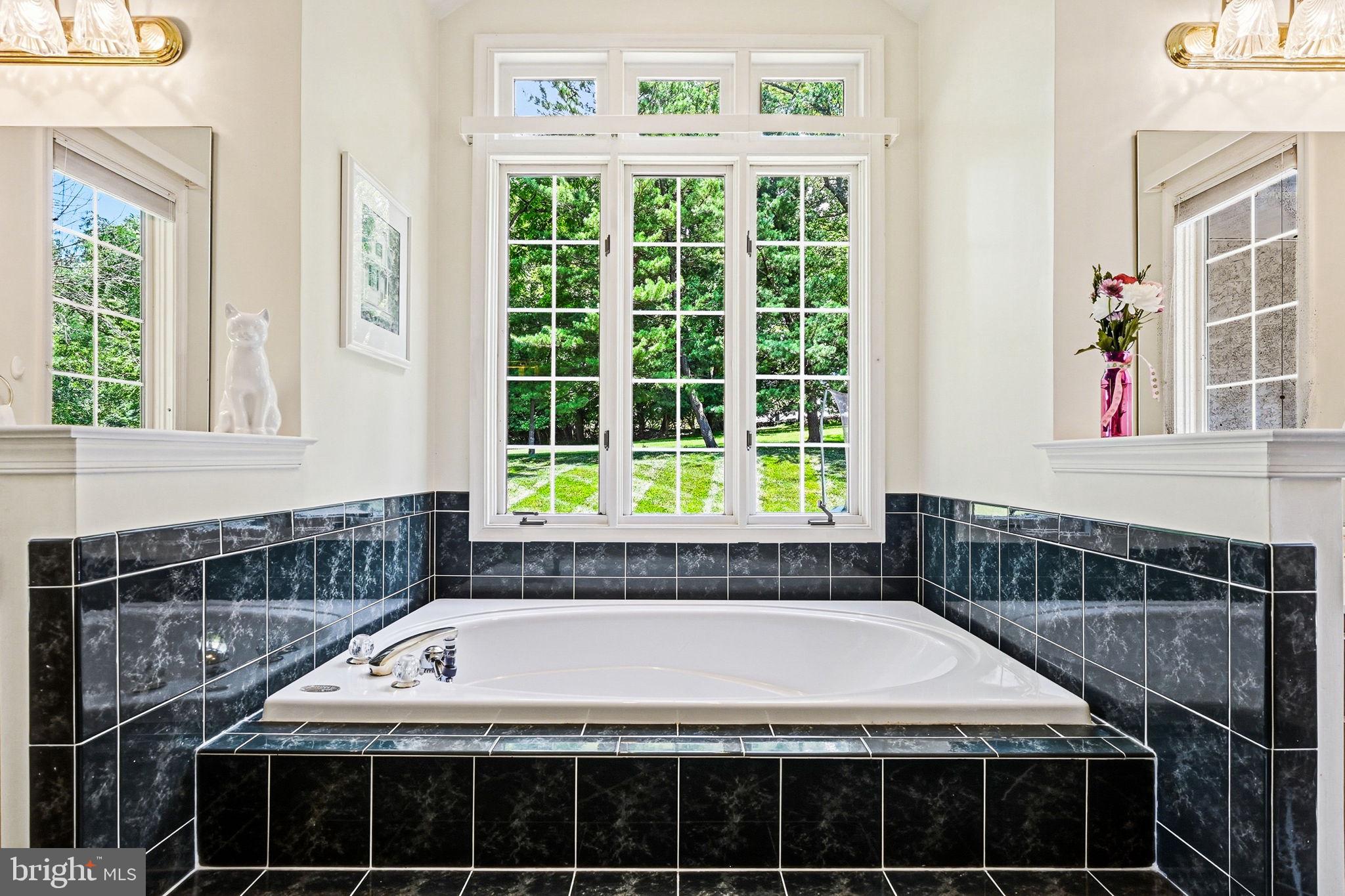 THE RIDINGS CHADDS - Residential