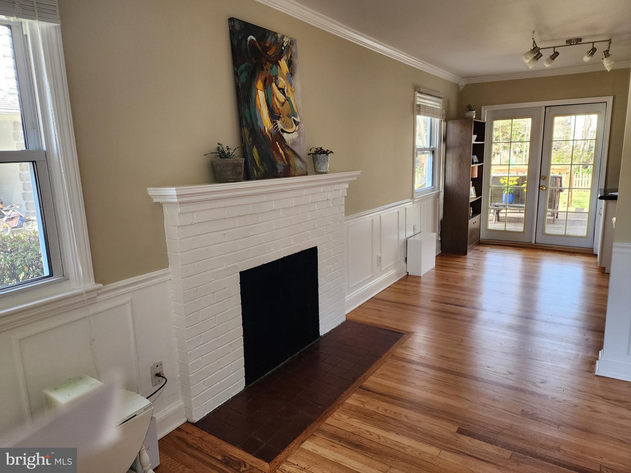 NEW ALEXANDRIA - Residential