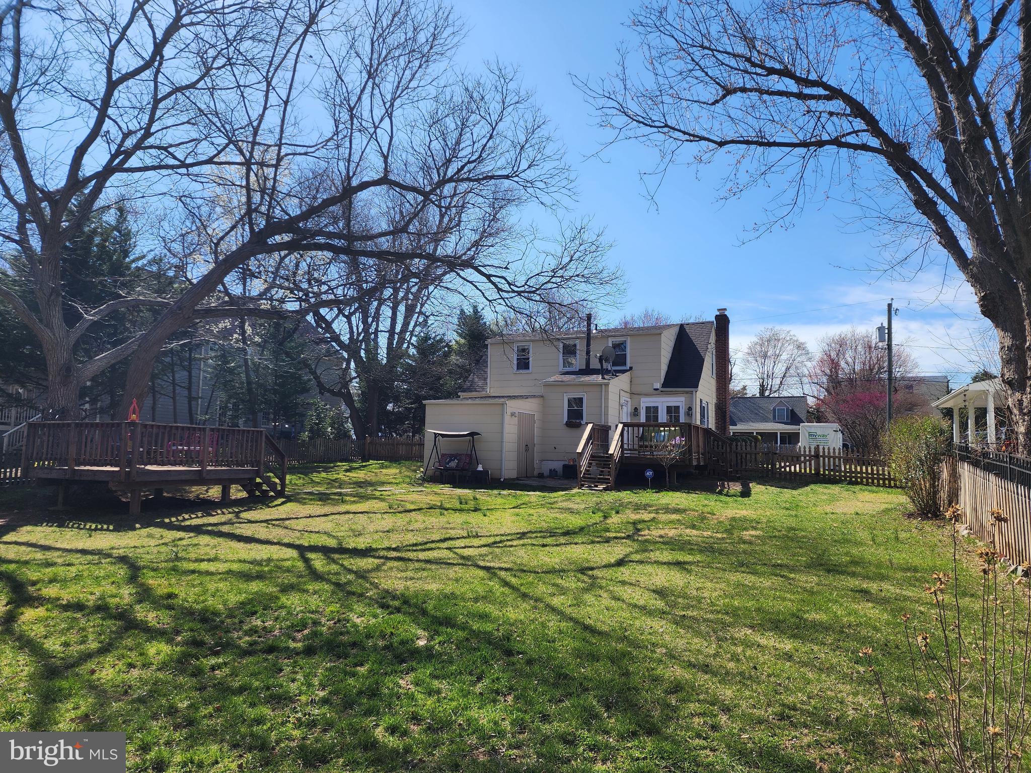 NEW ALEXANDRIA - Residential