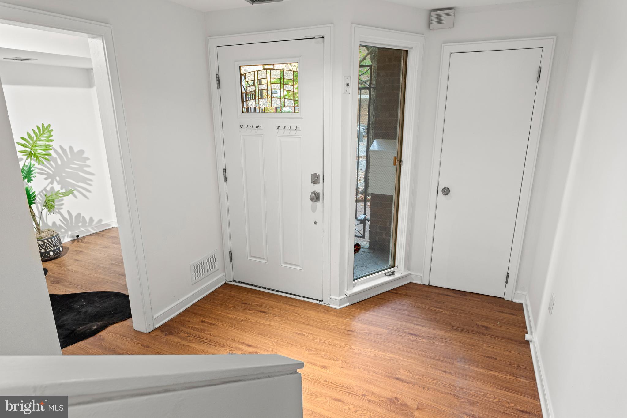 SOCIETY HILL - Residential