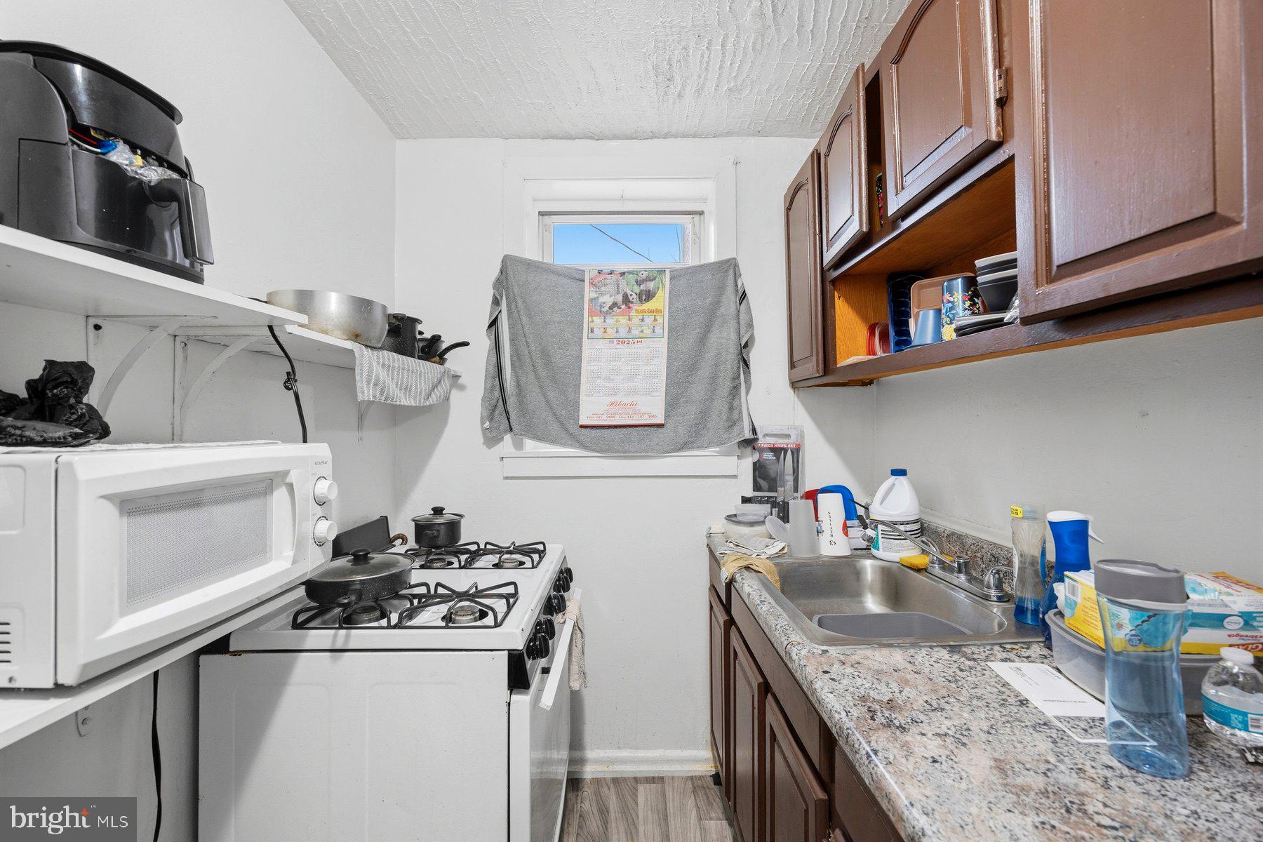 RITCHIE HEIGHTS - Residential