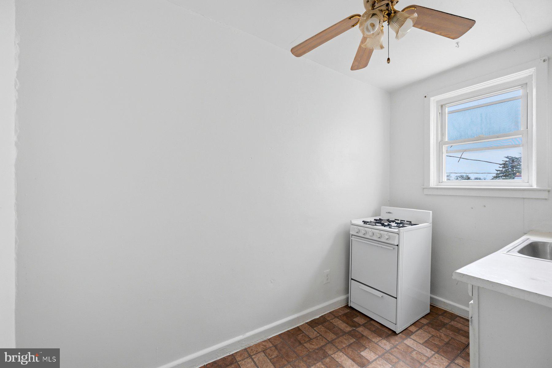 RITCHIE HEIGHTS - Residential