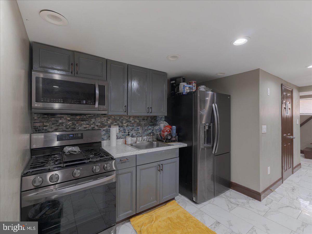 PHILADELPHIA (SOUTH) - Residential