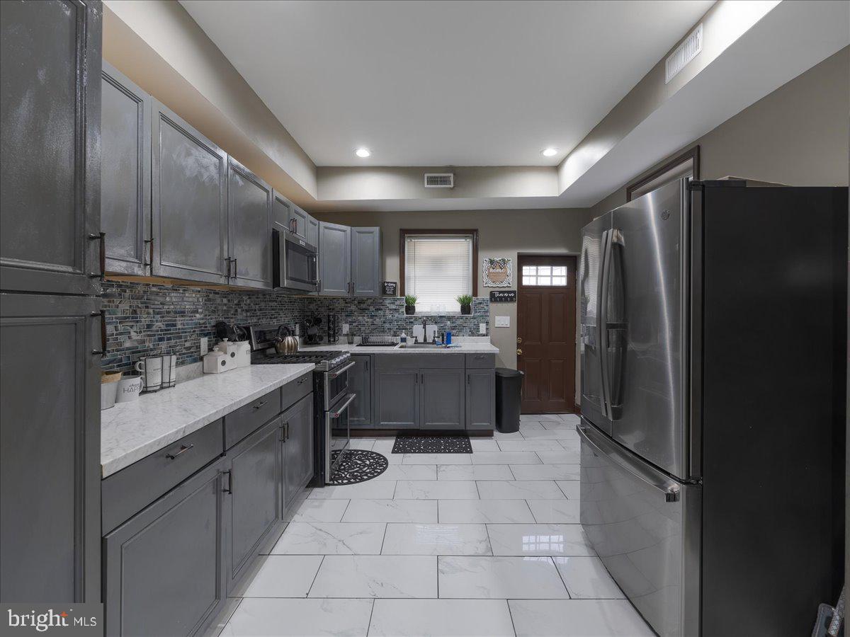PHILADELPHIA (SOUTH) - Residential
