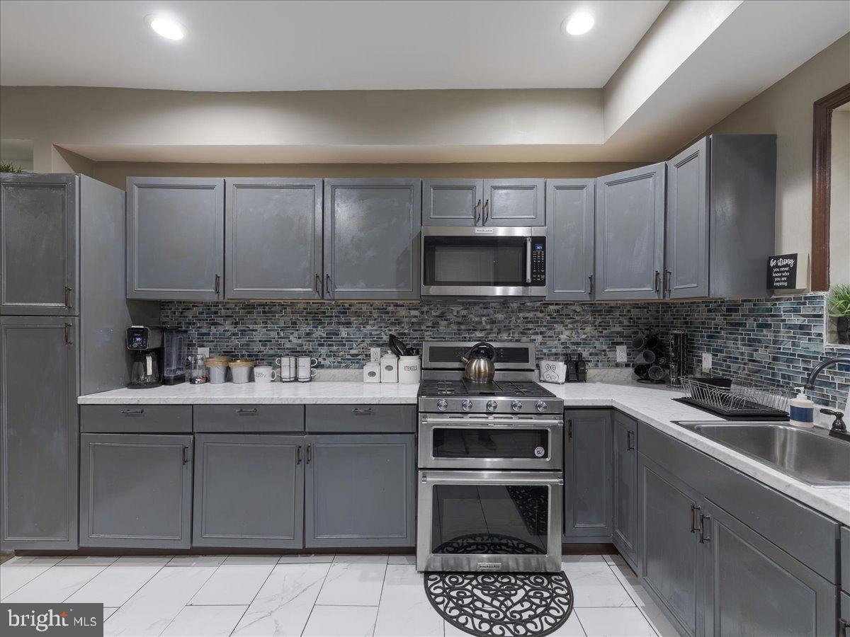 PHILADELPHIA (SOUTH) - Residential